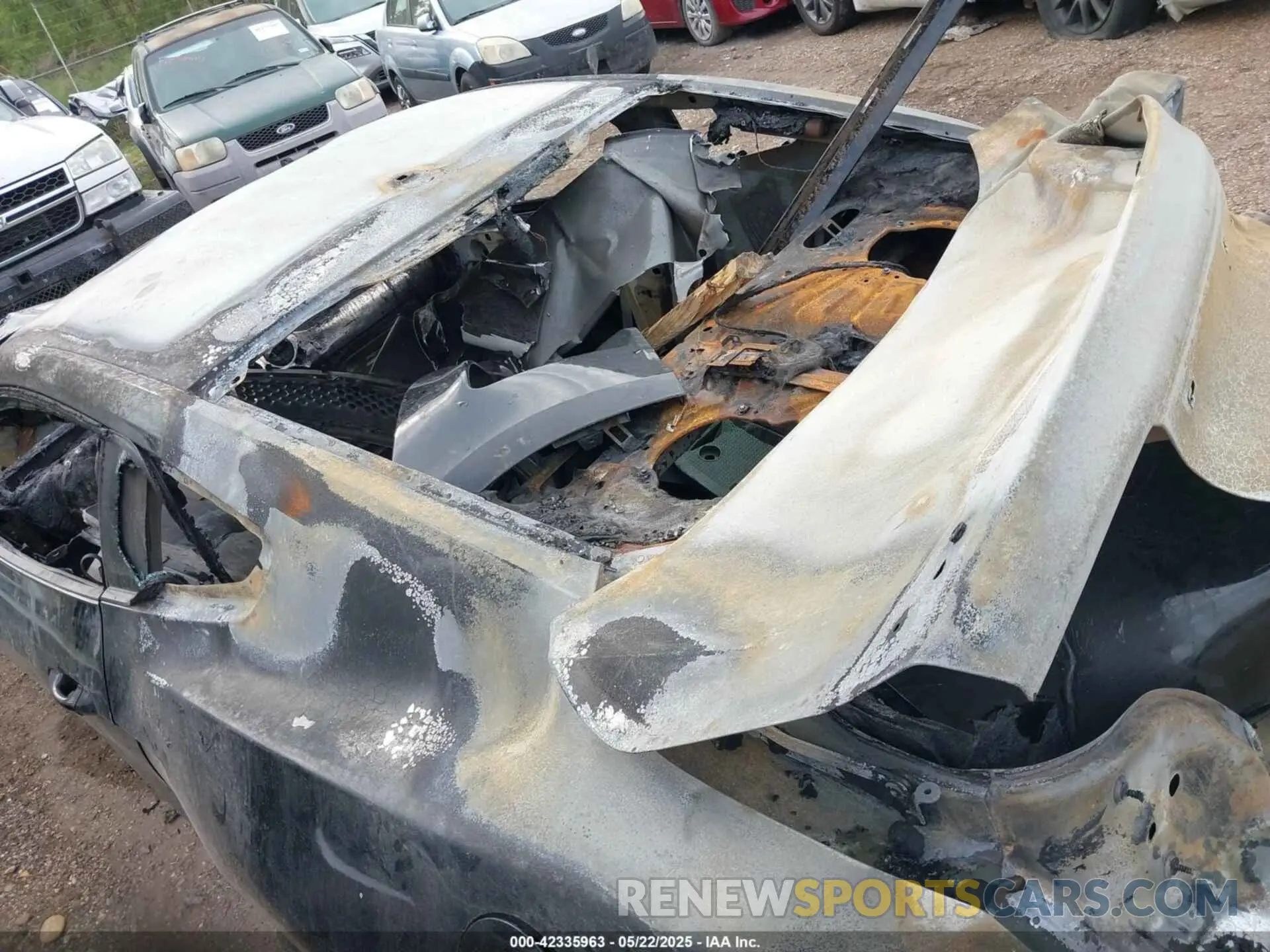 12 Photograph of a damaged car 1FA6P8CF0M5137281 FORD MUSTANG 2021