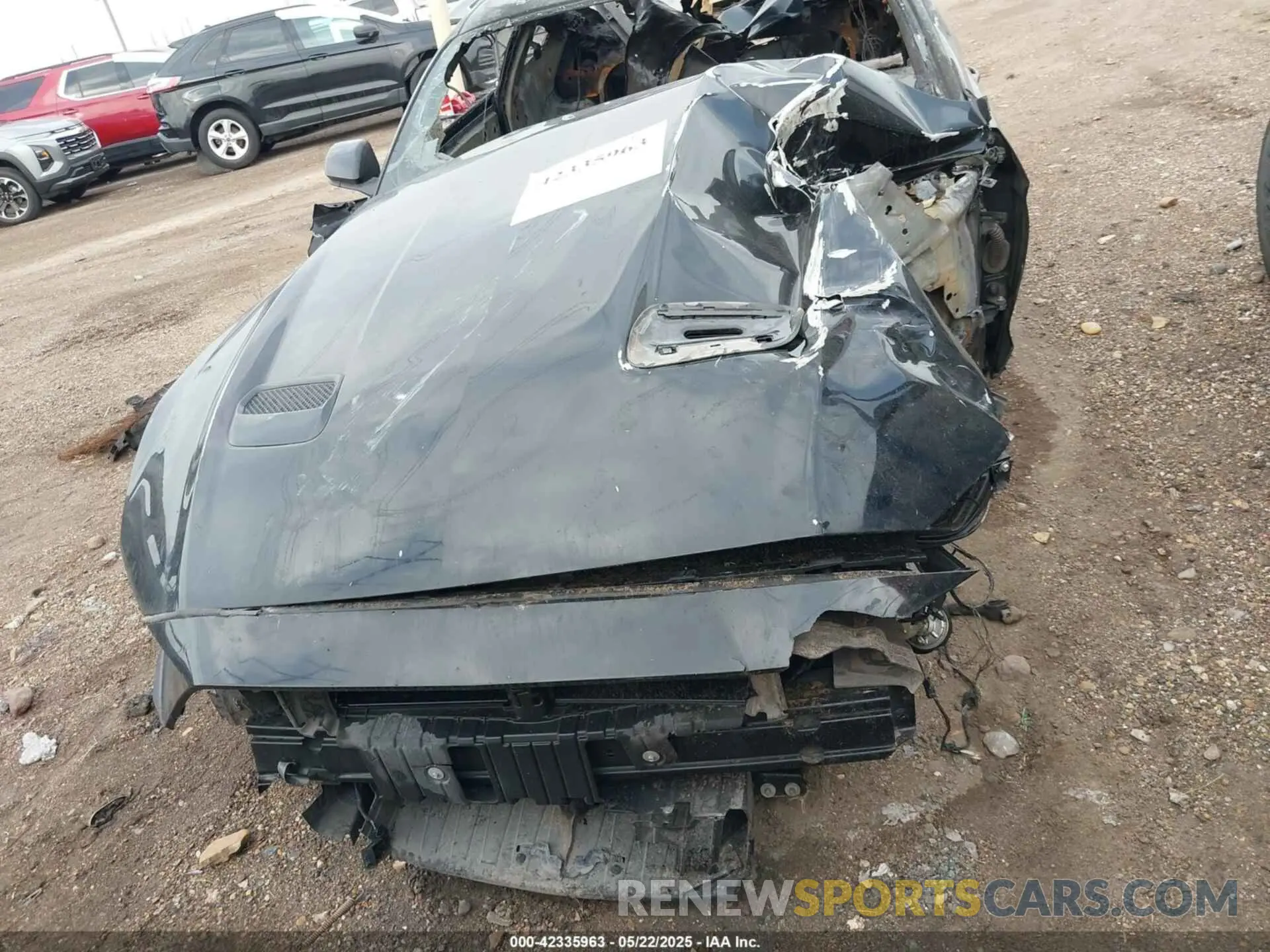 13 Photograph of a damaged car 1FA6P8CF0M5137281 FORD MUSTANG 2021