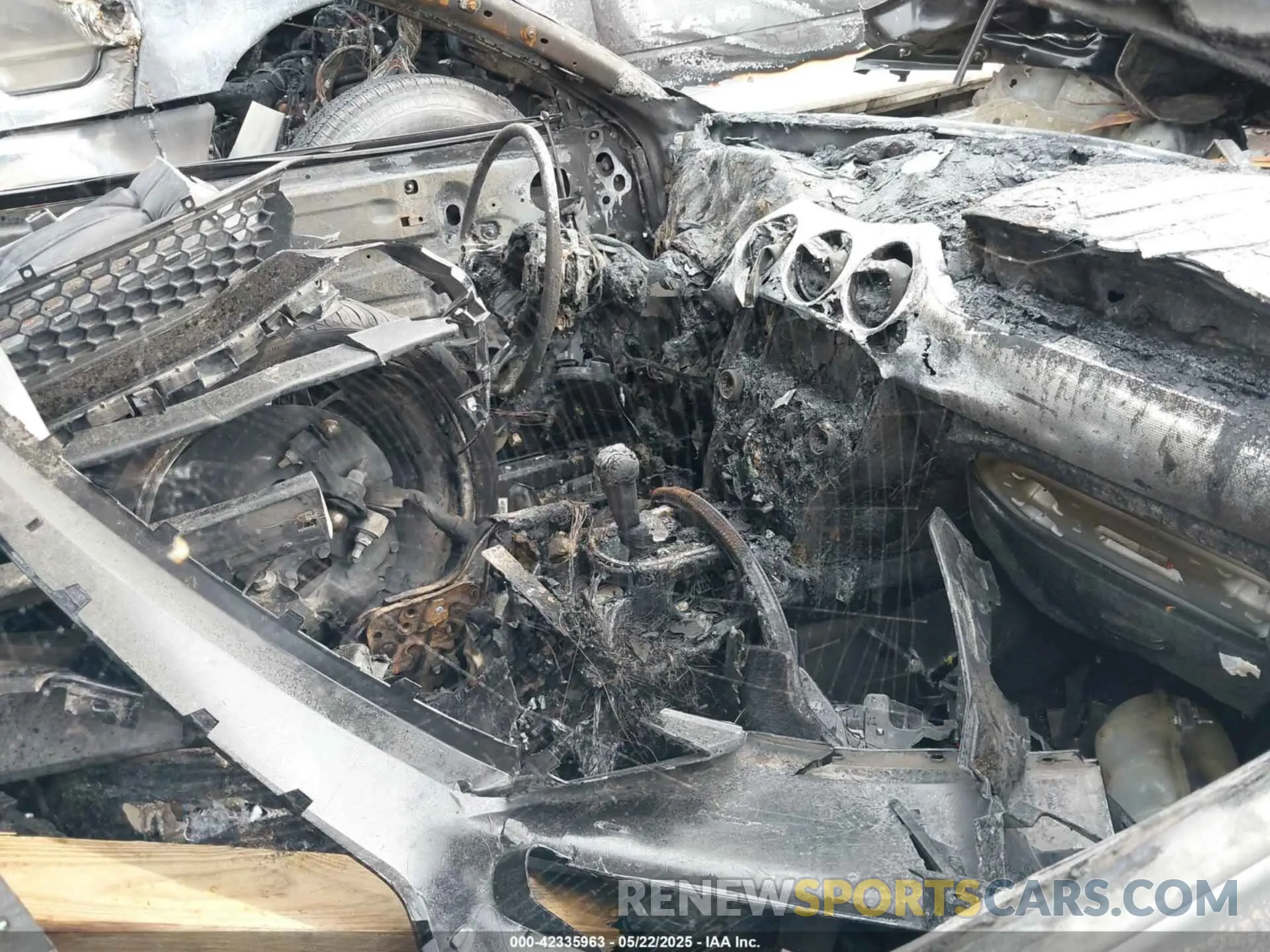 5 Photograph of a damaged car 1FA6P8CF0M5137281 FORD MUSTANG 2021