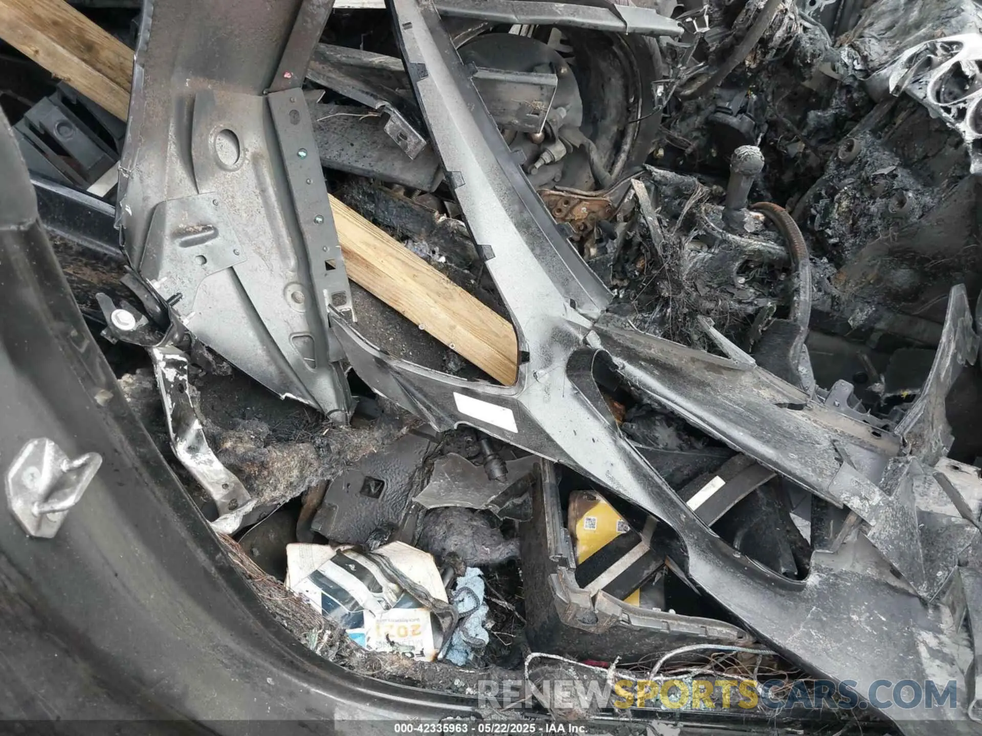 8 Photograph of a damaged car 1FA6P8CF0M5137281 FORD MUSTANG 2021