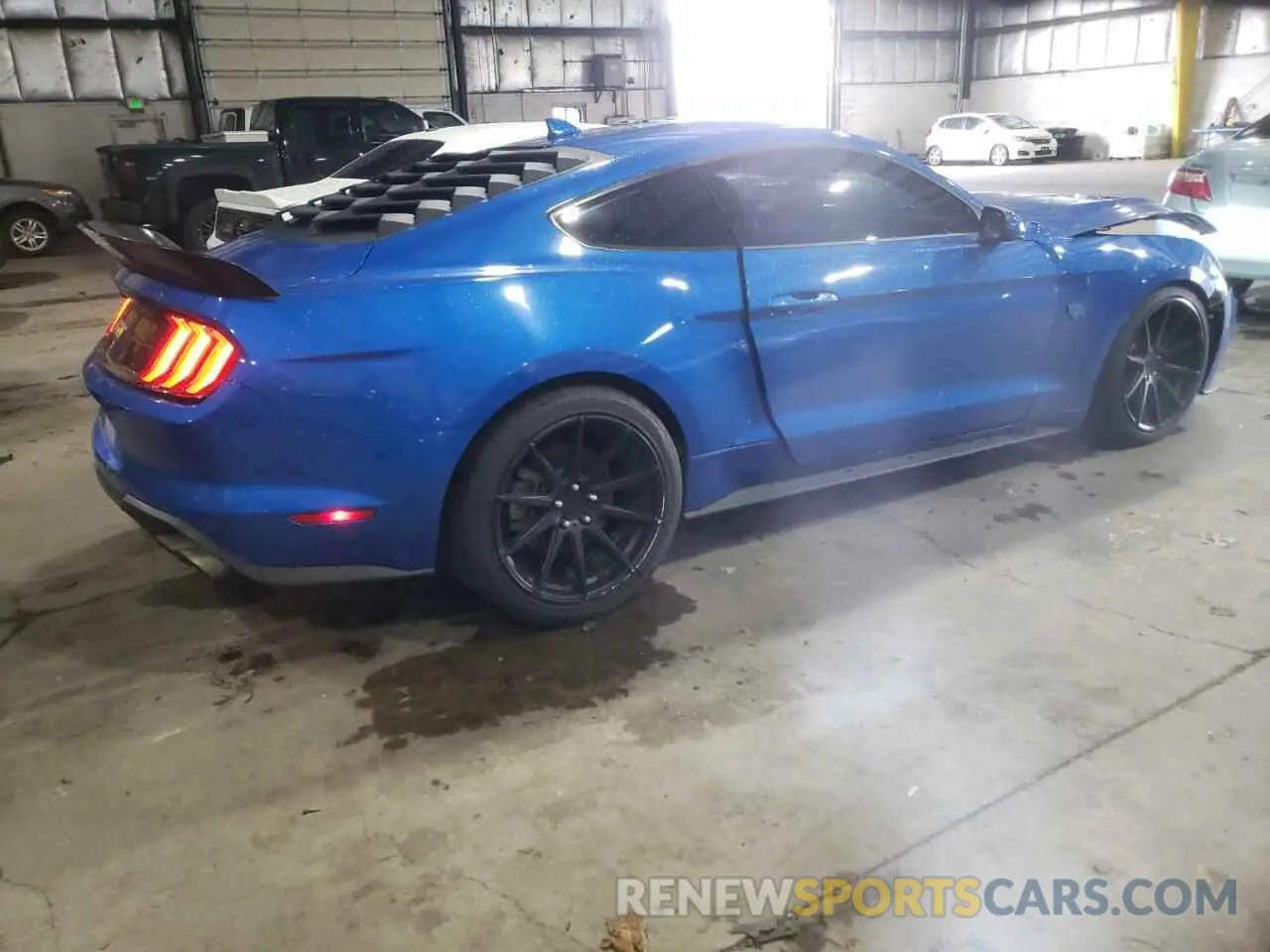 3 Photograph of a damaged car 1FA6P8CF1M5125835 FORD MUSTANG 2021
