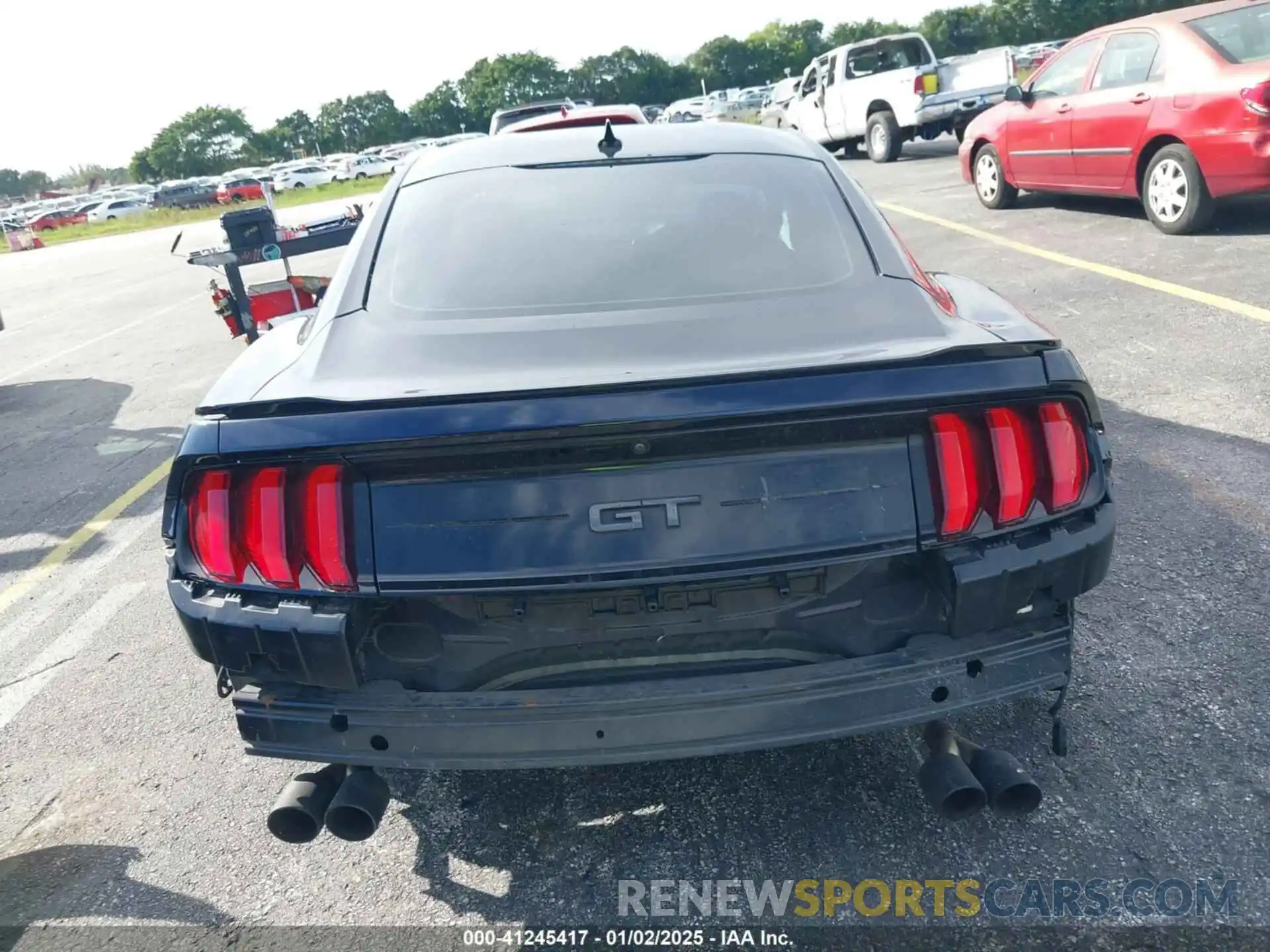 17 Photograph of a damaged car 1FA6P8CF1M5138567 FORD MUSTANG 2021