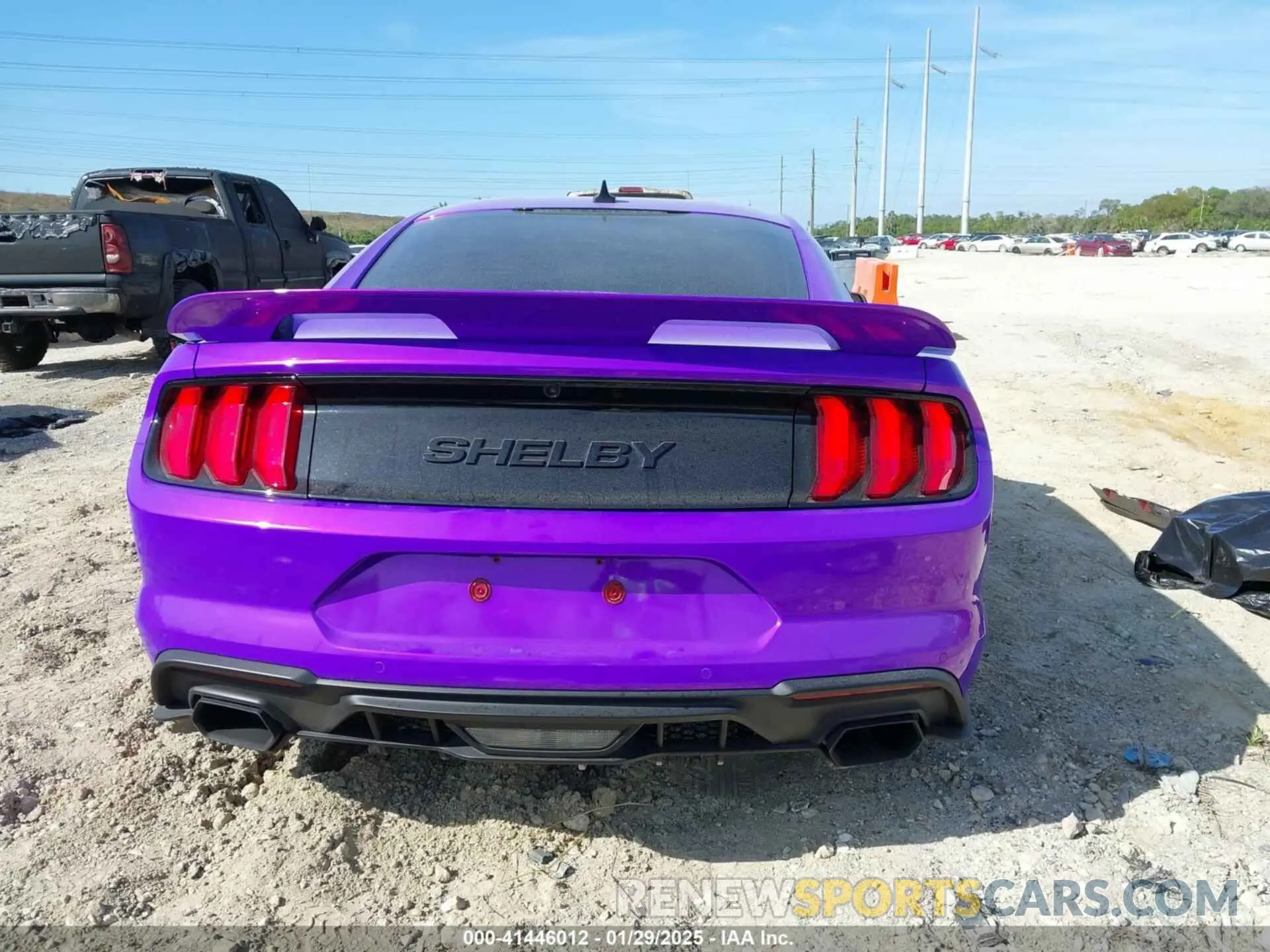 17 Photograph of a damaged car 1FA6P8CF1M5145017 FORD MUSTANG 2021