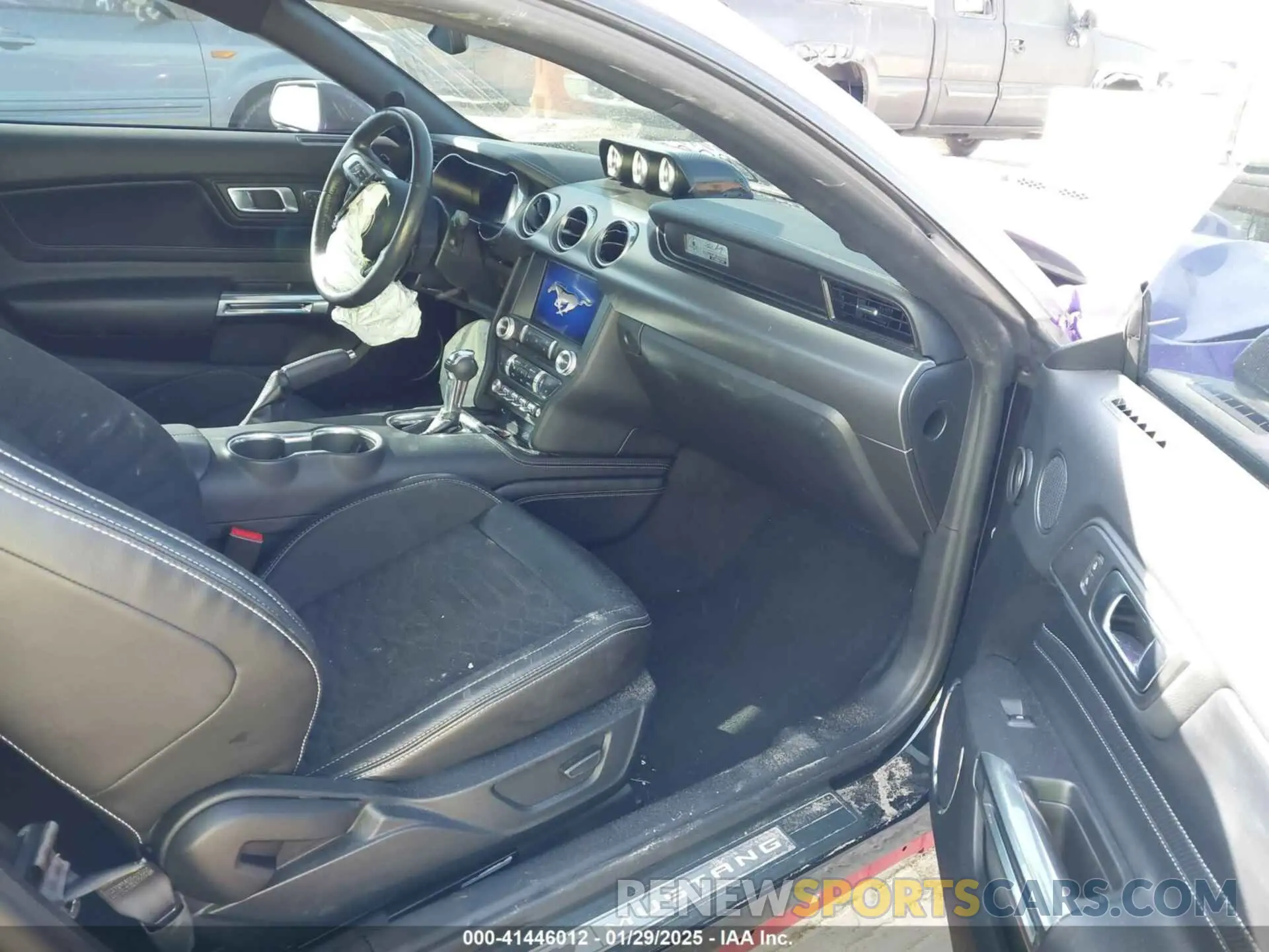 5 Photograph of a damaged car 1FA6P8CF1M5145017 FORD MUSTANG 2021