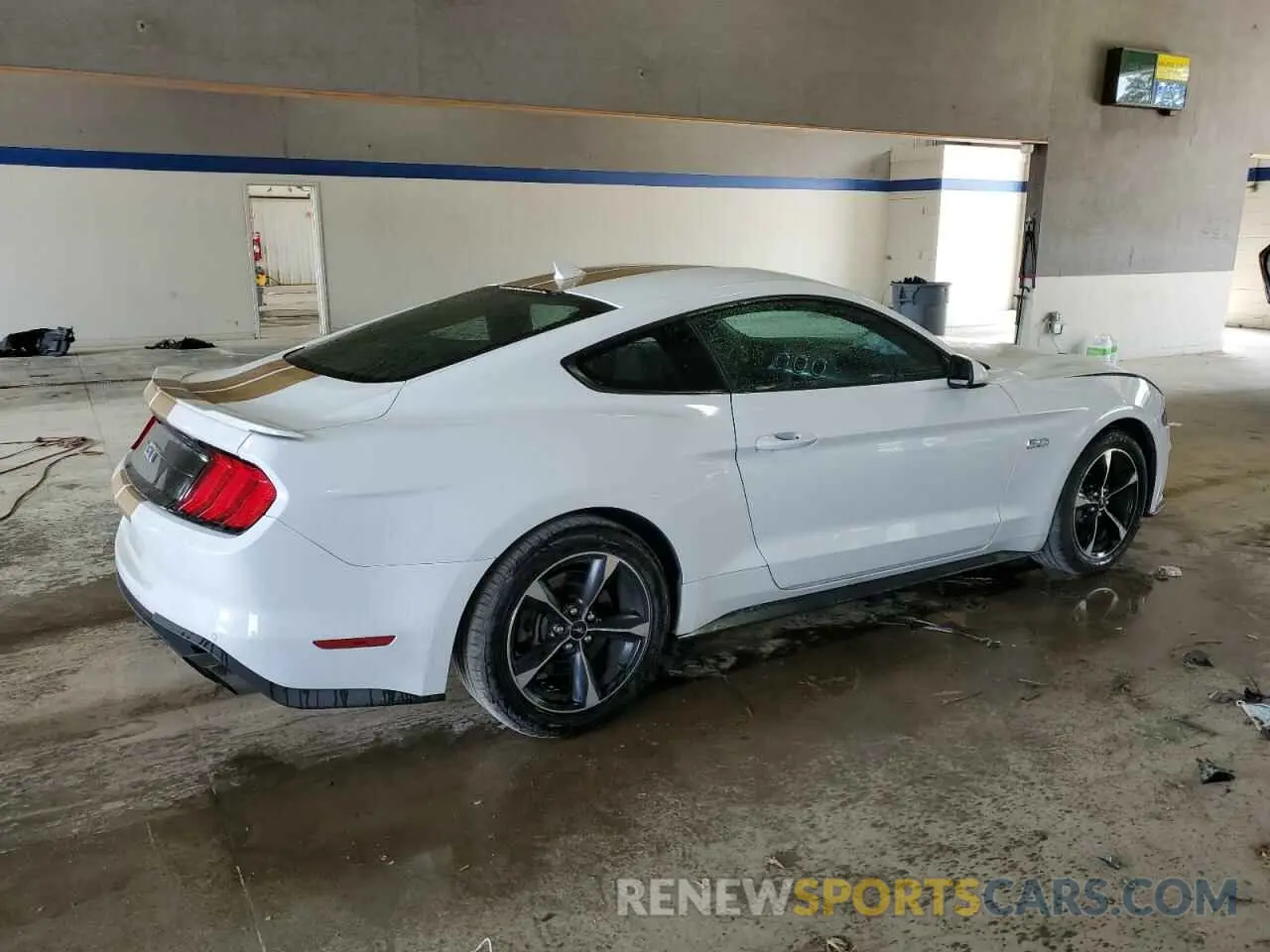 3 Photograph of a damaged car 1FA6P8CF2M5134074 FORD MUSTANG 2021