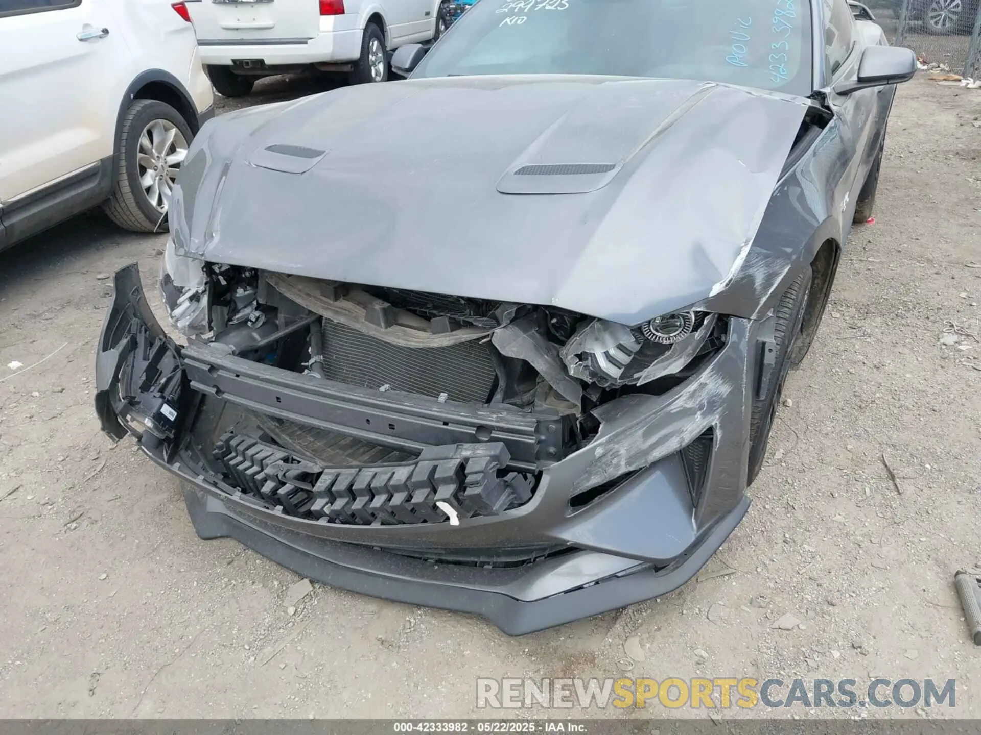 6 Photograph of a damaged car 1FA6P8CF3M5112777 FORD MUSTANG 2021