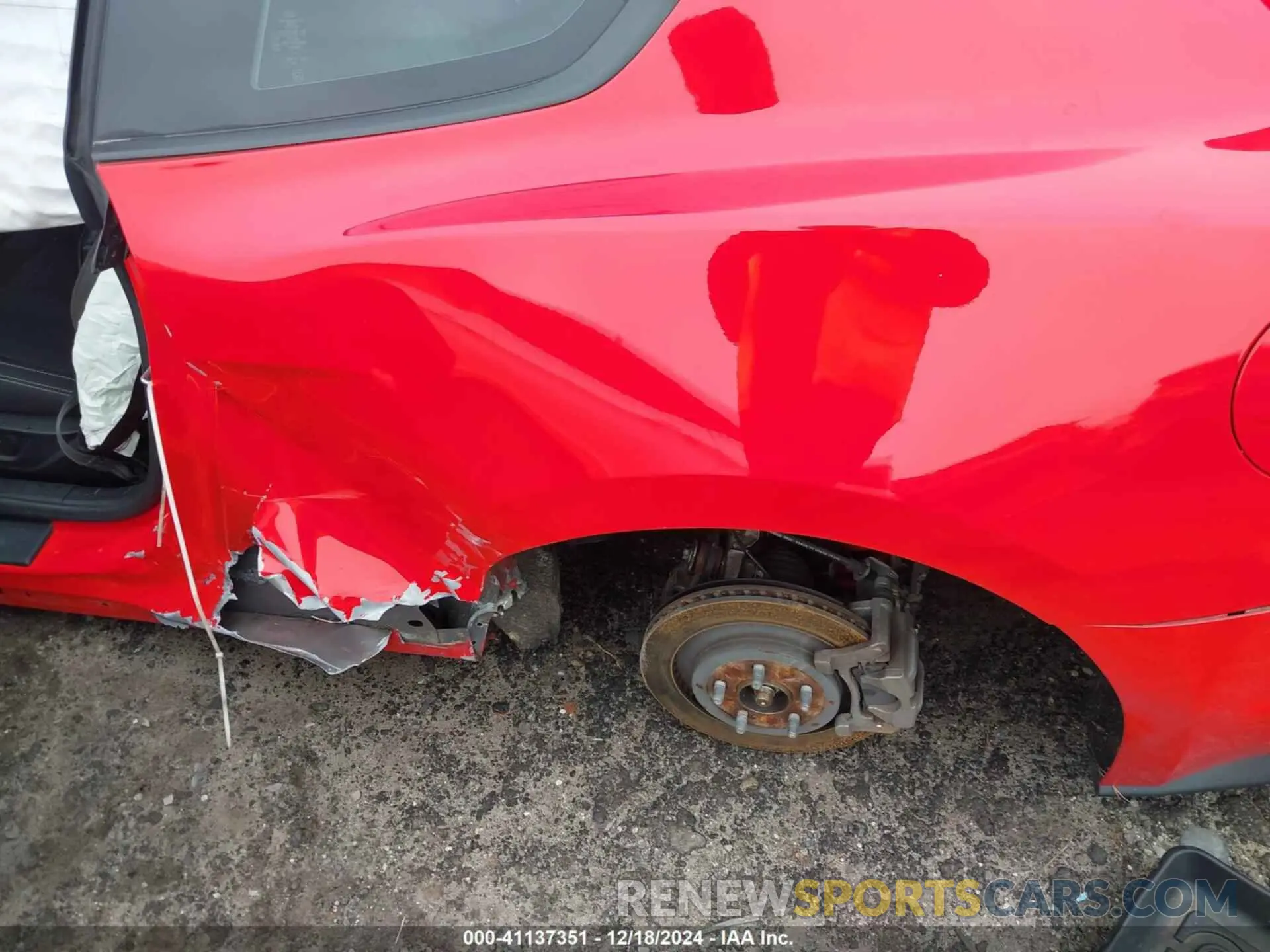 6 Photograph of a damaged car 1FA6P8CF4M5119074 FORD MUSTANG 2021