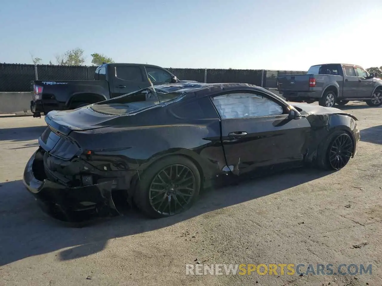 3 Photograph of a damaged car 1FA6P8CF4M5140085 FORD MUSTANG 2021