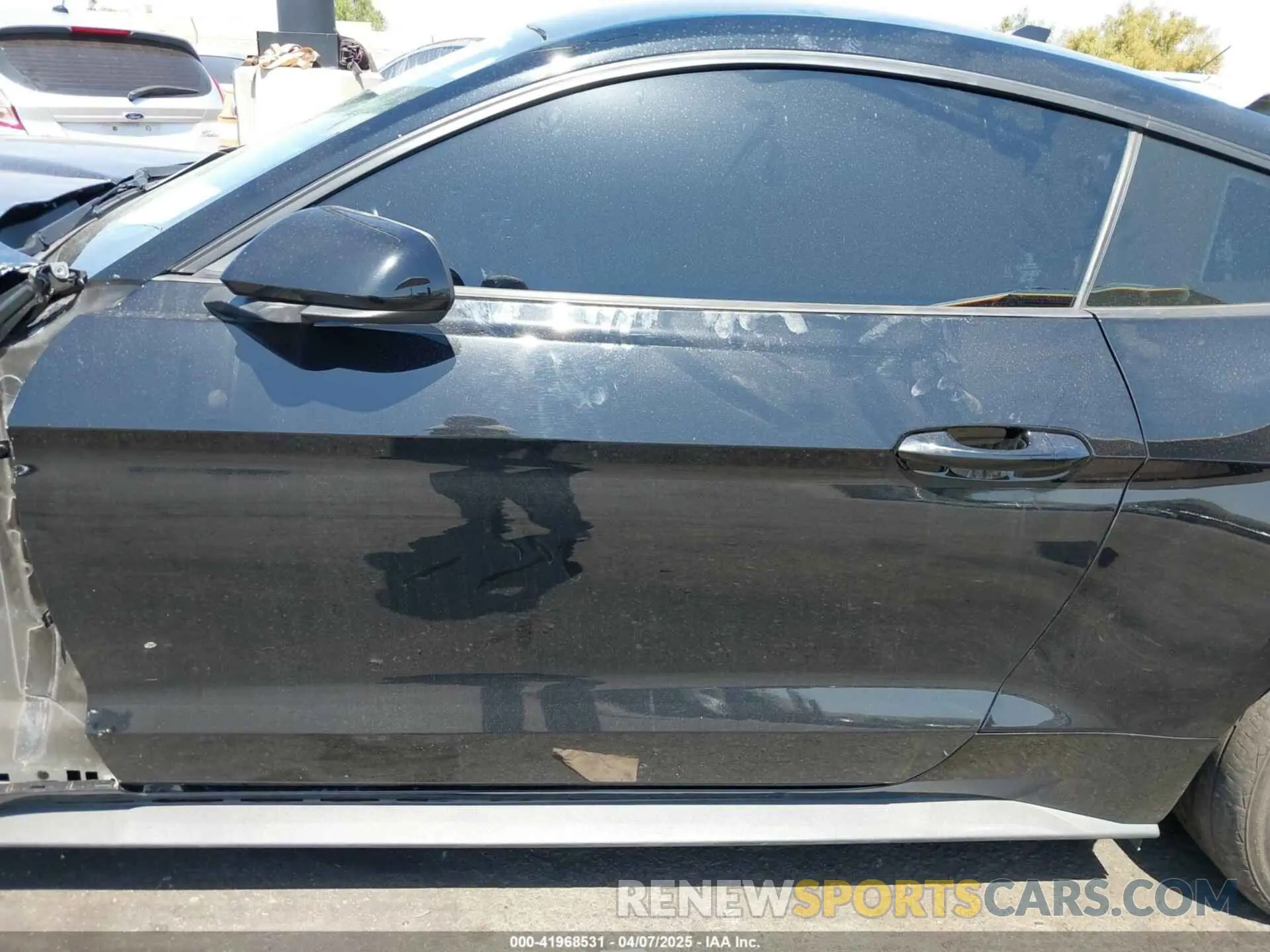 15 Photograph of a damaged car 1FA6P8CF4M5155377 FORD MUSTANG 2021