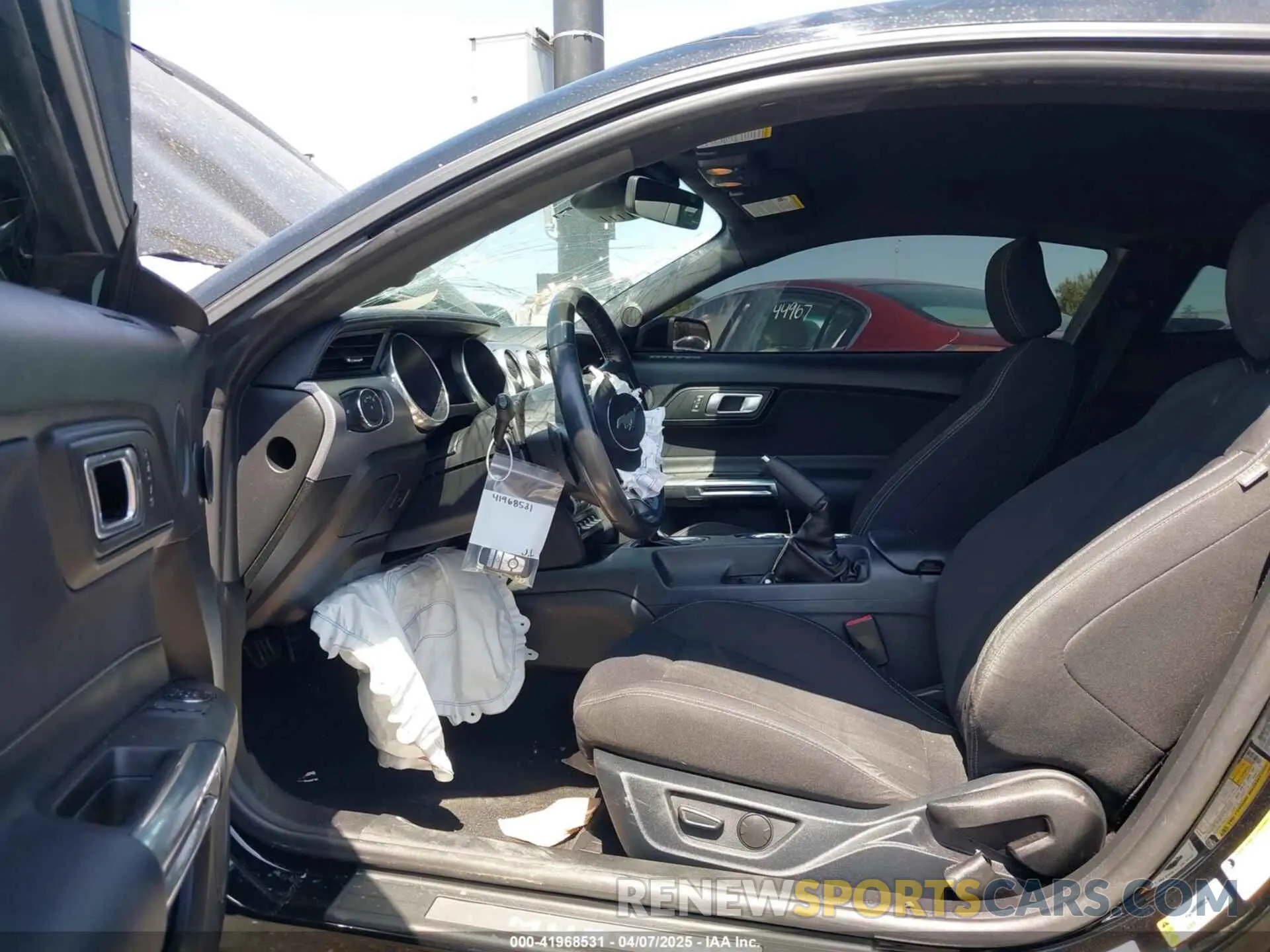 5 Photograph of a damaged car 1FA6P8CF4M5155377 FORD MUSTANG 2021