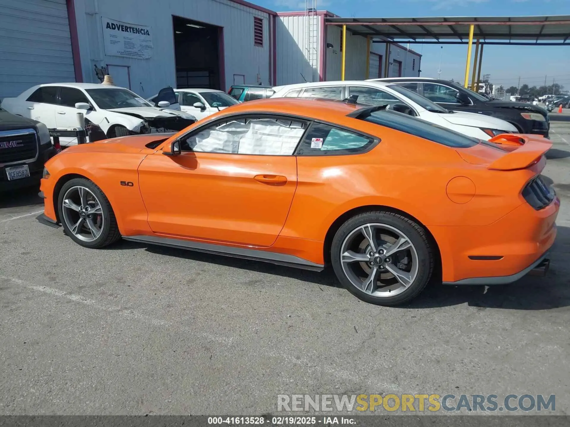 14 Photograph of a damaged car 1FA6P8CF5M5114482 FORD MUSTANG 2021