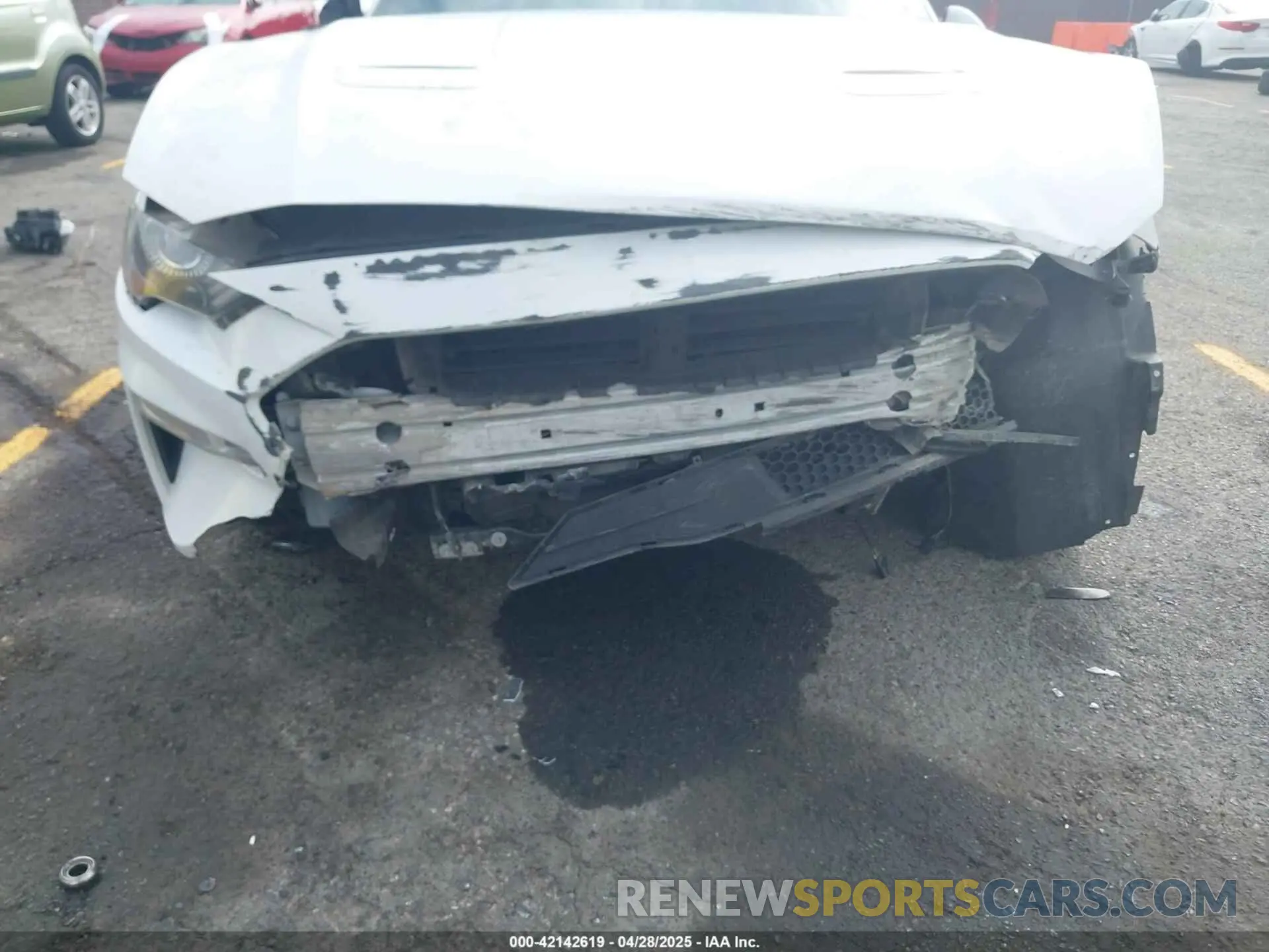 6 Photograph of a damaged car 1FA6P8CF5M5115597 FORD MUSTANG 2021