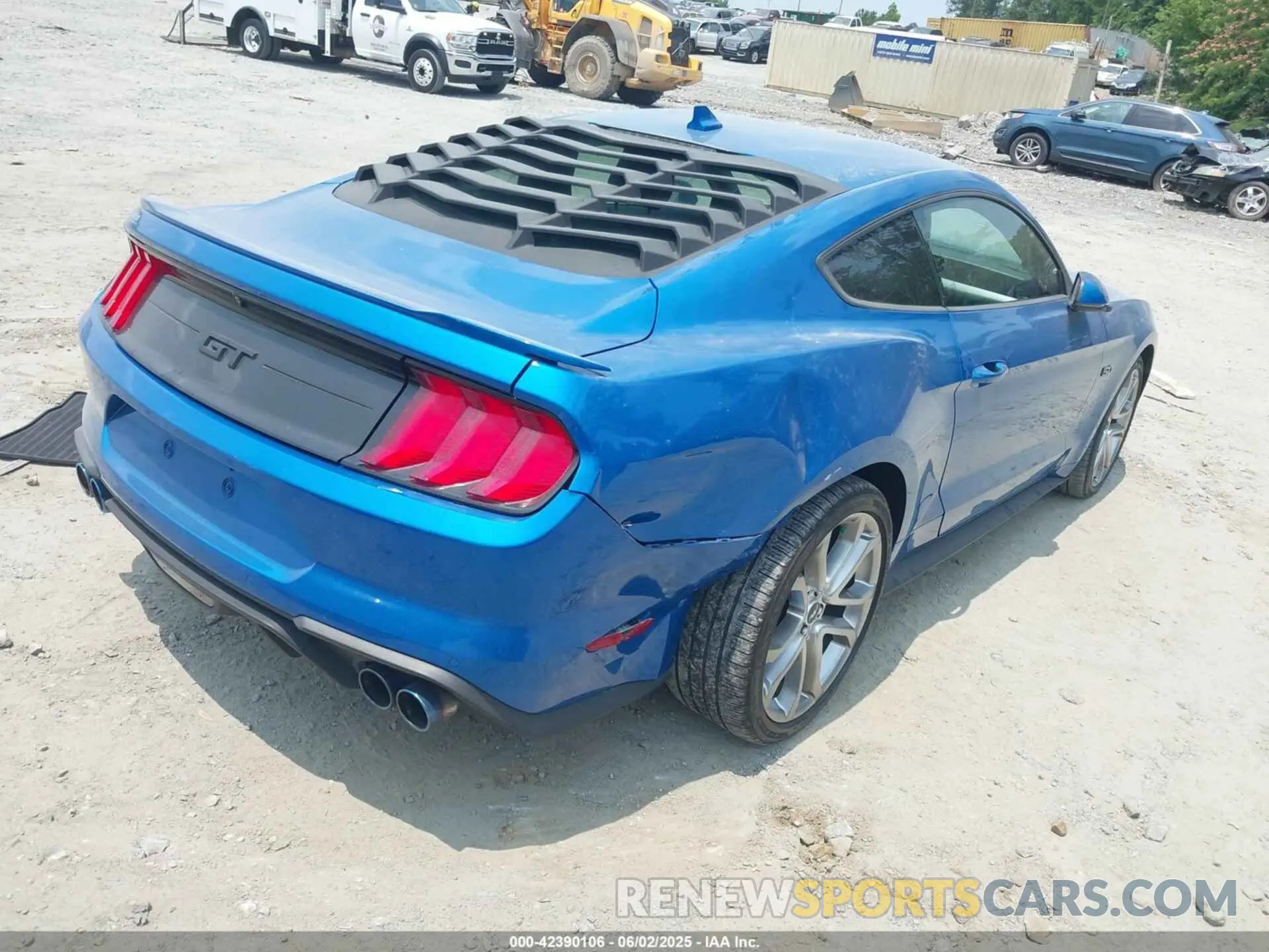 4 Photograph of a damaged car 1FA6P8CF5M5151256 FORD MUSTANG 2021