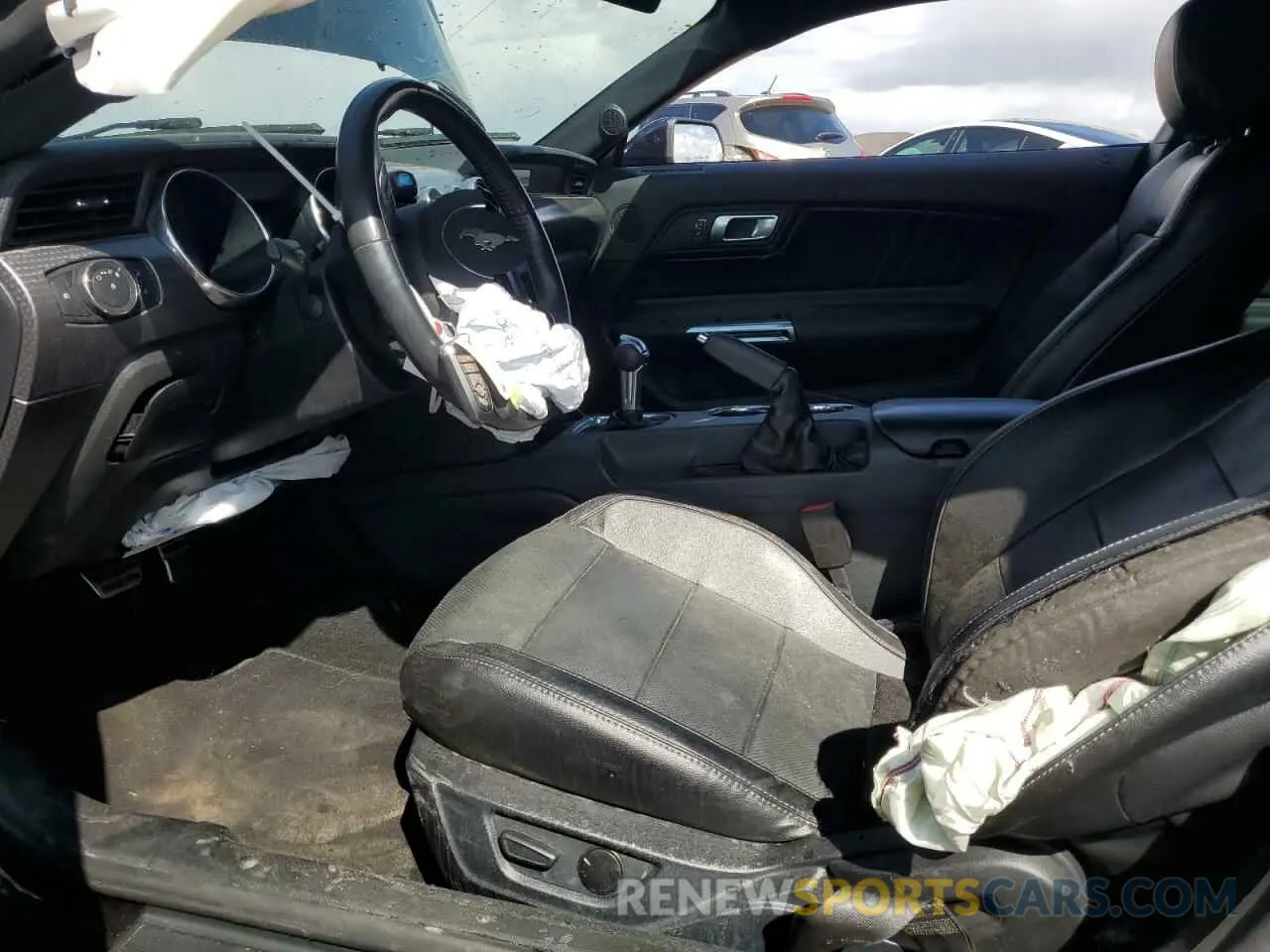 7 Photograph of a damaged car 1FA6P8CF8M5133785 FORD MUSTANG 2021