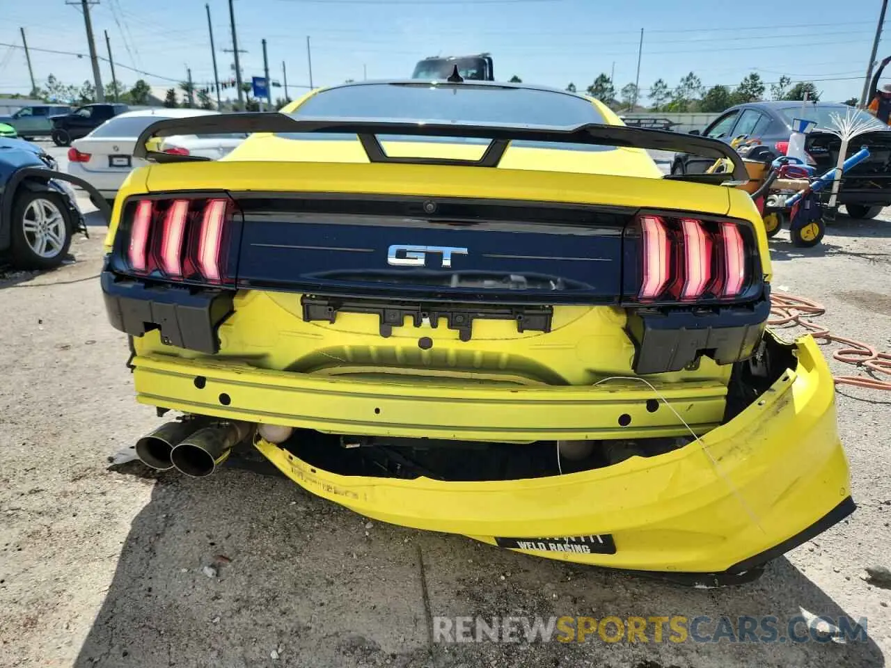 6 Photograph of a damaged car 1FA6P8CFXM5146523 FORD MUSTANG 2021