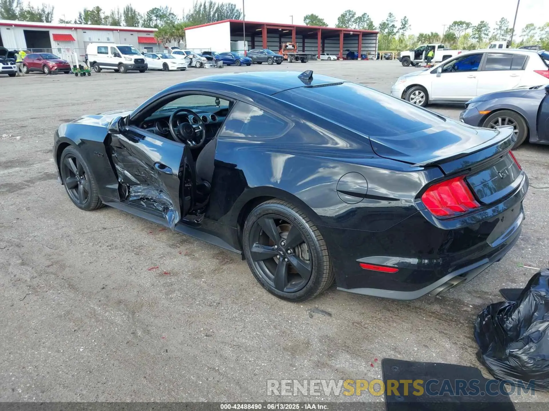 3 Photograph of a damaged car 1FA6P8CFXM5147543 FORD MUSTANG 2021