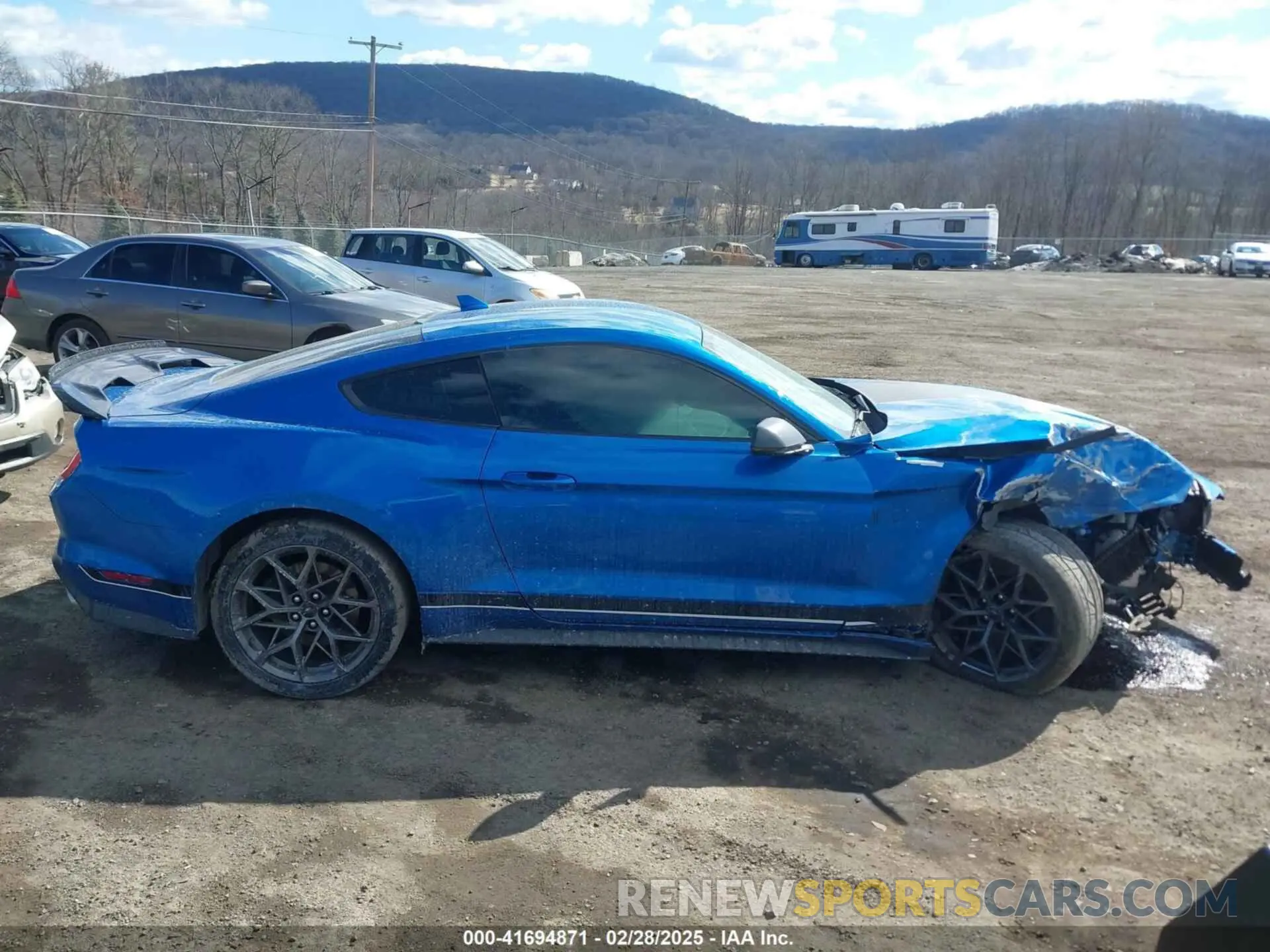 13 Photograph of a damaged car 1FA6P8R05M5554964 FORD MUSTANG 2021