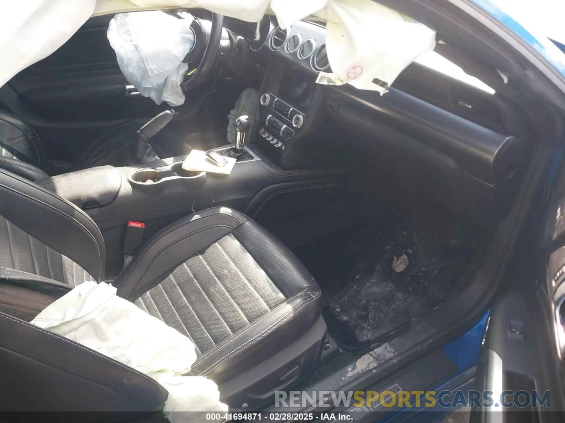5 Photograph of a damaged car 1FA6P8R05M5554964 FORD MUSTANG 2021