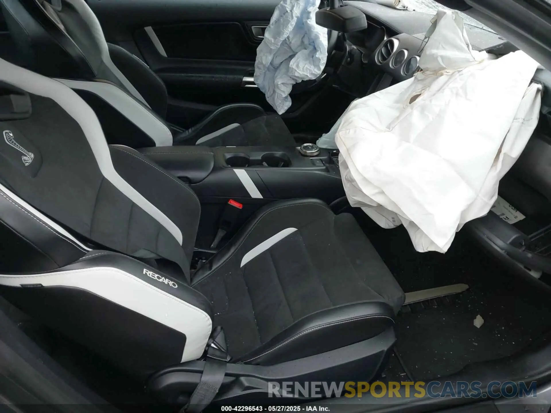 5 Photograph of a damaged car 1FA6P8SJ0M5504136 FORD MUSTANG 2021