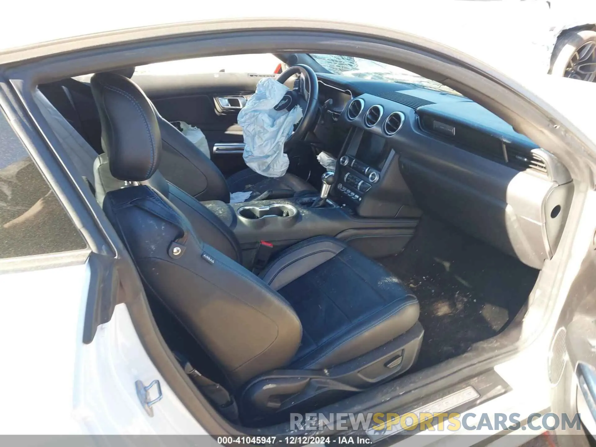 5 Photograph of a damaged car 1FA6P8TH0M5158309 FORD MUSTANG 2021