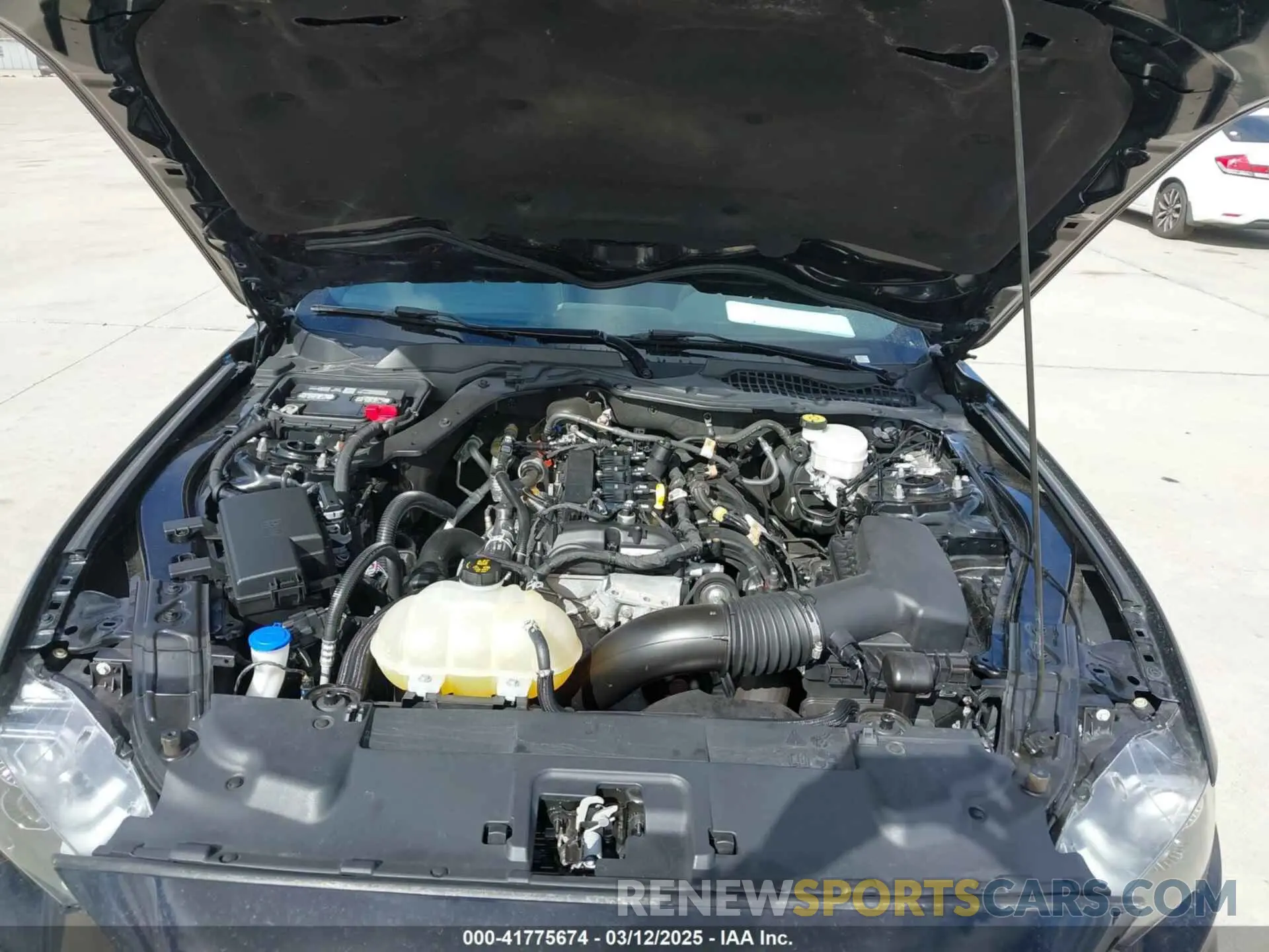 10 Photograph of a damaged car 1FA6P8TH2M5140071 FORD MUSTANG 2021