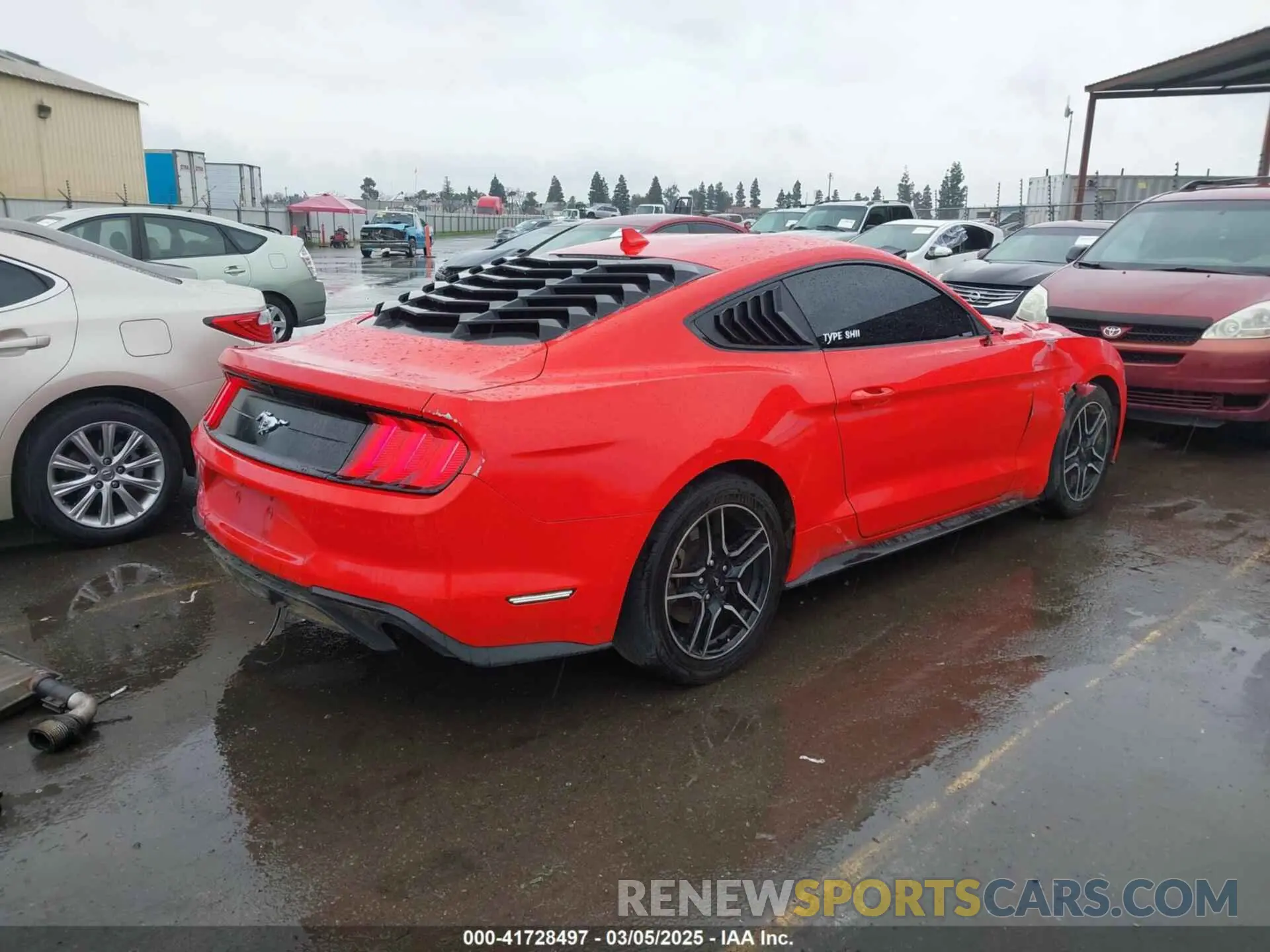 4 Photograph of a damaged car 1FA6P8TH6M5105761 FORD MUSTANG 2021
