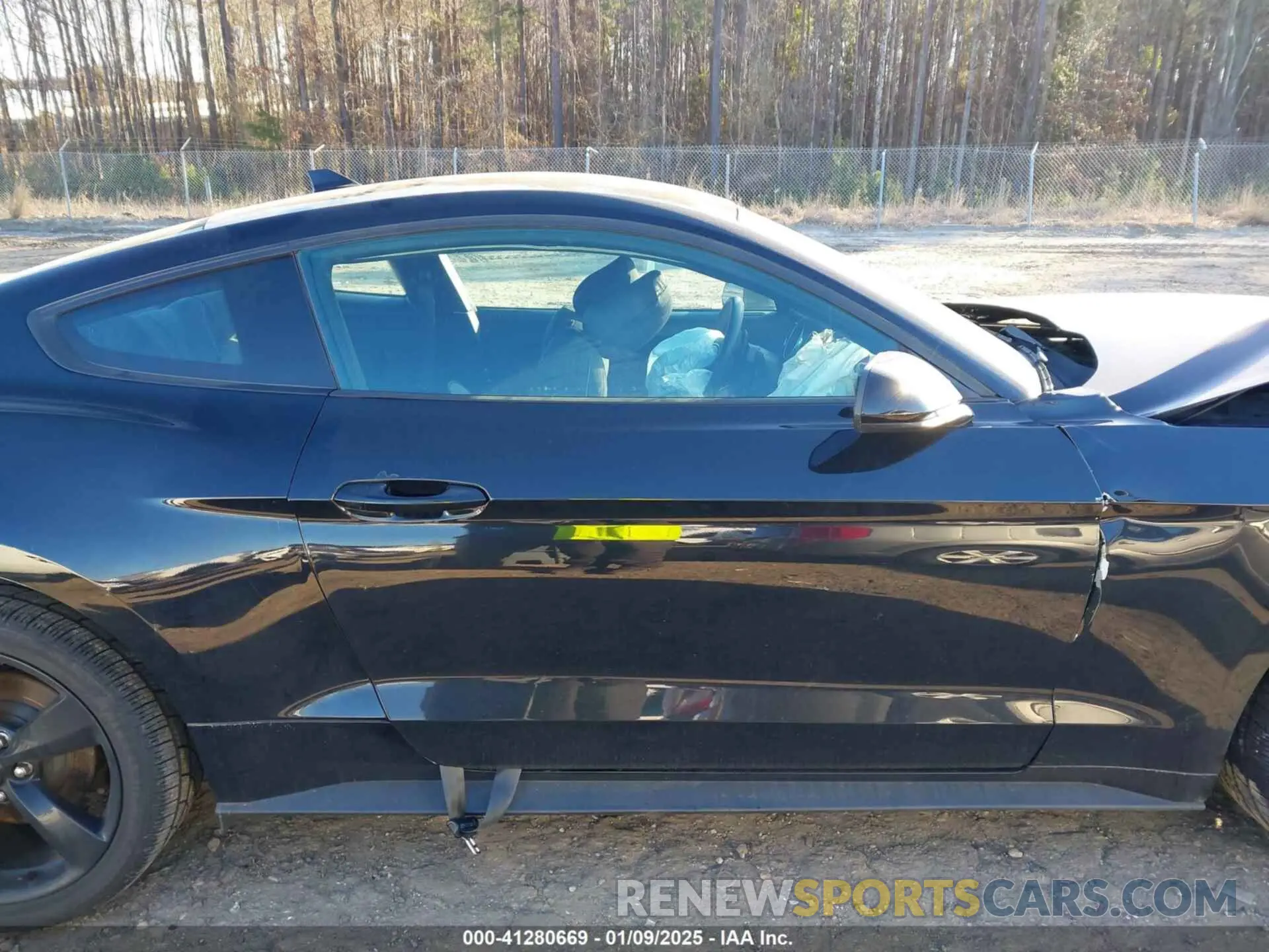 14 Photograph of a damaged car 1FA6P8TH7M5120138 FORD MUSTANG 2021