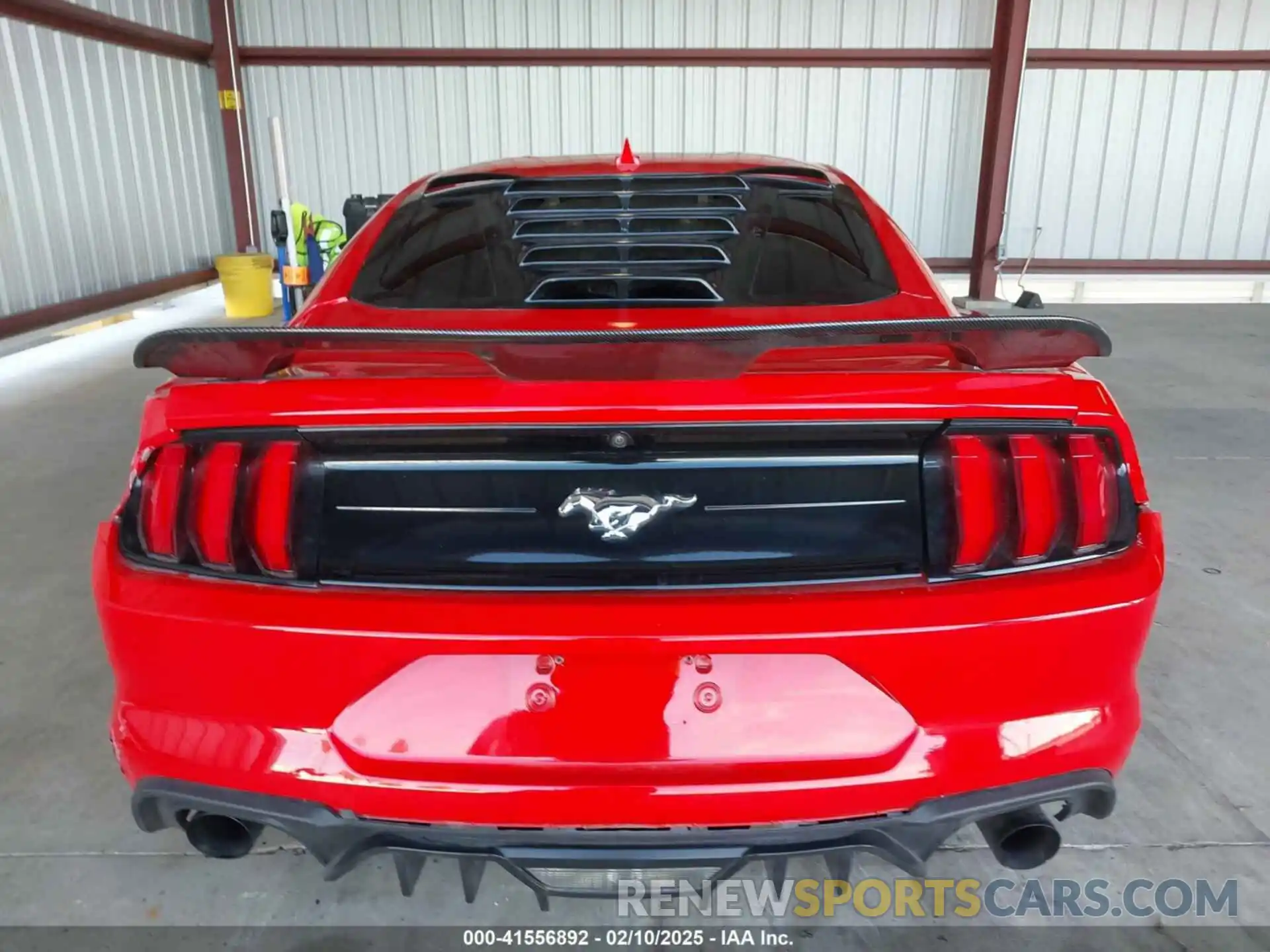 17 Photograph of a damaged car 1FA6P8TH7M5134699 FORD MUSTANG 2021