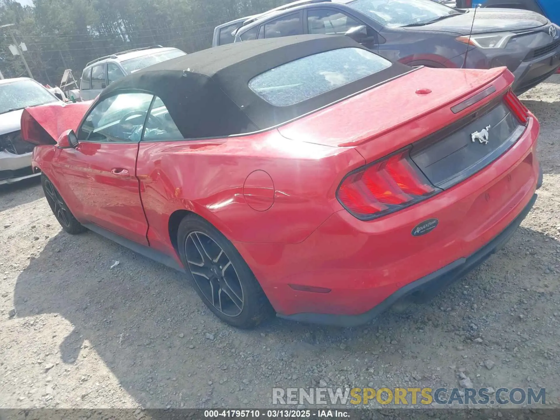 3 Photograph of a damaged car 1FATP8UH0M5107751 FORD MUSTANG 2021