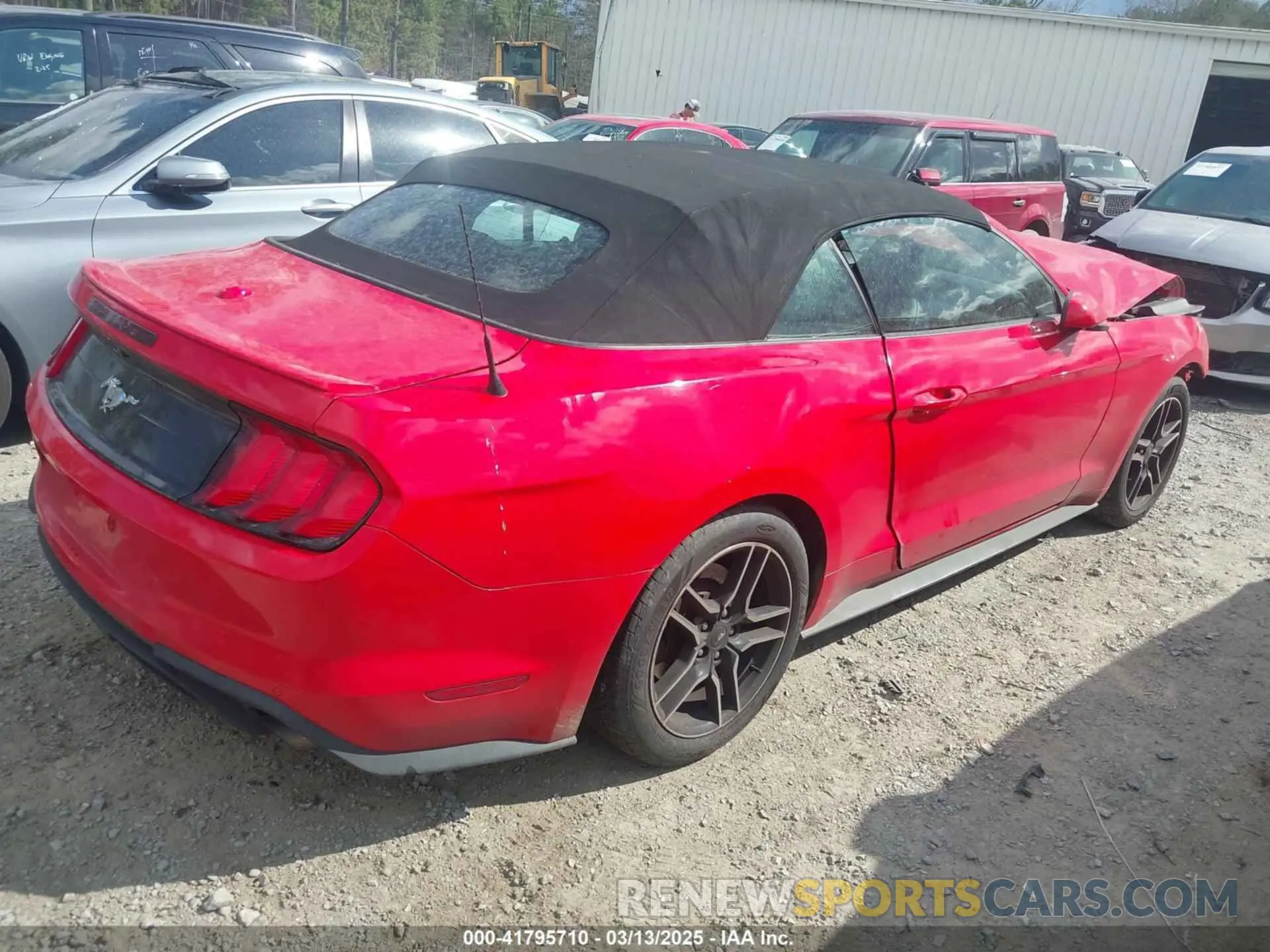 4 Photograph of a damaged car 1FATP8UH0M5107751 FORD MUSTANG 2021