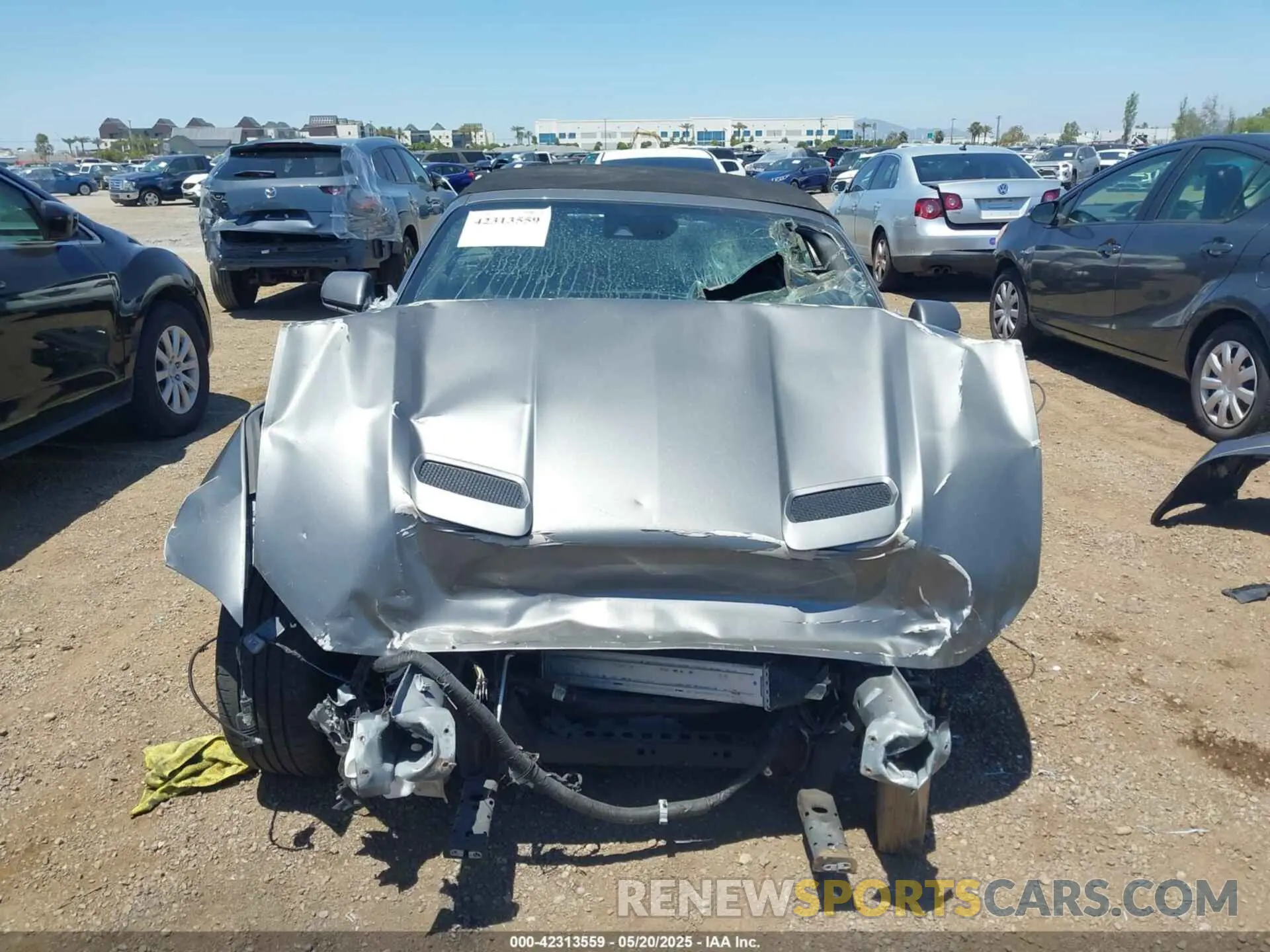 12 Photograph of a damaged car 1FATP8UH1M5123053 FORD MUSTANG 2021
