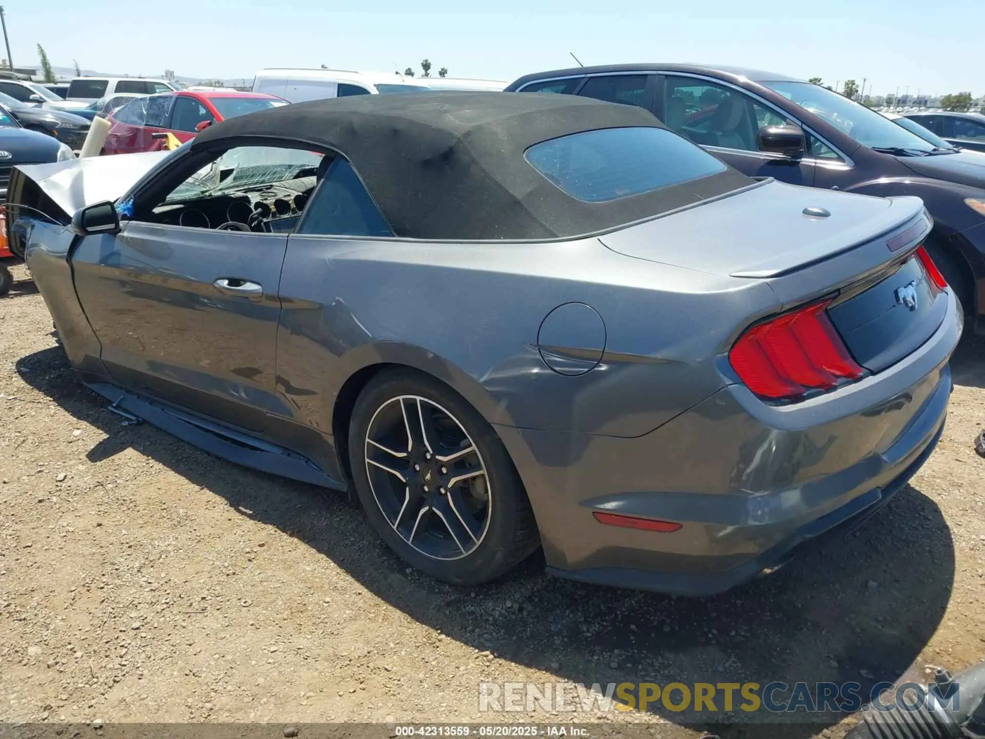 3 Photograph of a damaged car 1FATP8UH1M5123053 FORD MUSTANG 2021