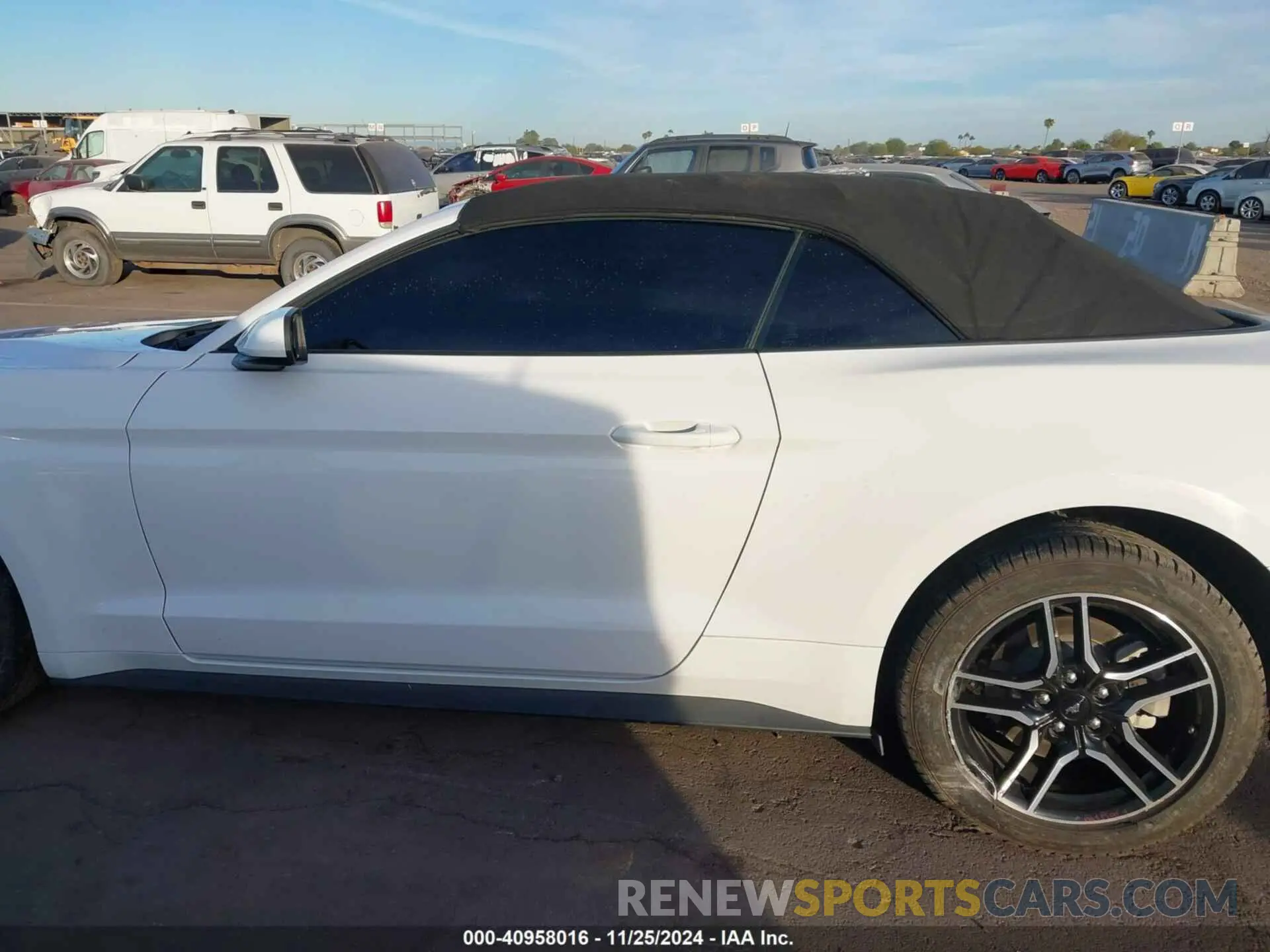 13 Photograph of a damaged car 1FATP8UH2M5120338 FORD MUSTANG 2021