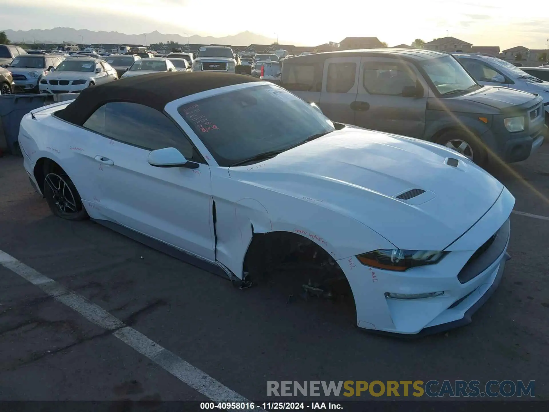 6 Photograph of a damaged car 1FATP8UH2M5120338 FORD MUSTANG 2021