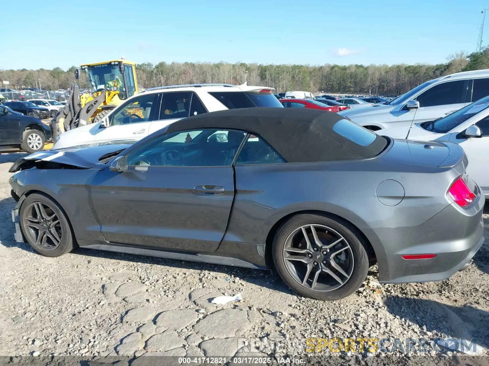 14 Photograph of a damaged car 1FATP8UH3M5105279 FORD MUSTANG 2021
