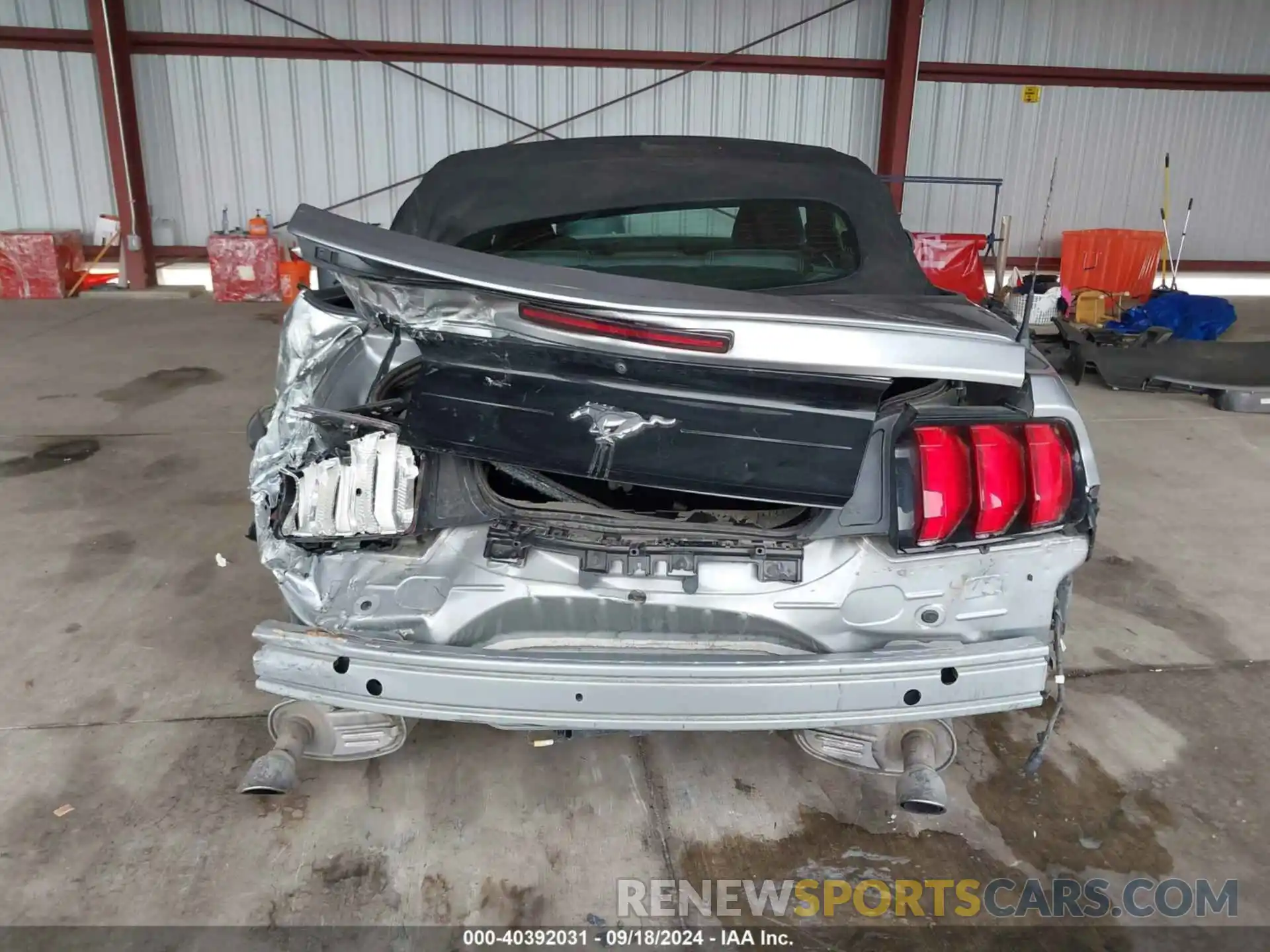 16 Photograph of a damaged car 1FATP8UH5M5122584 FORD MUSTANG 2021