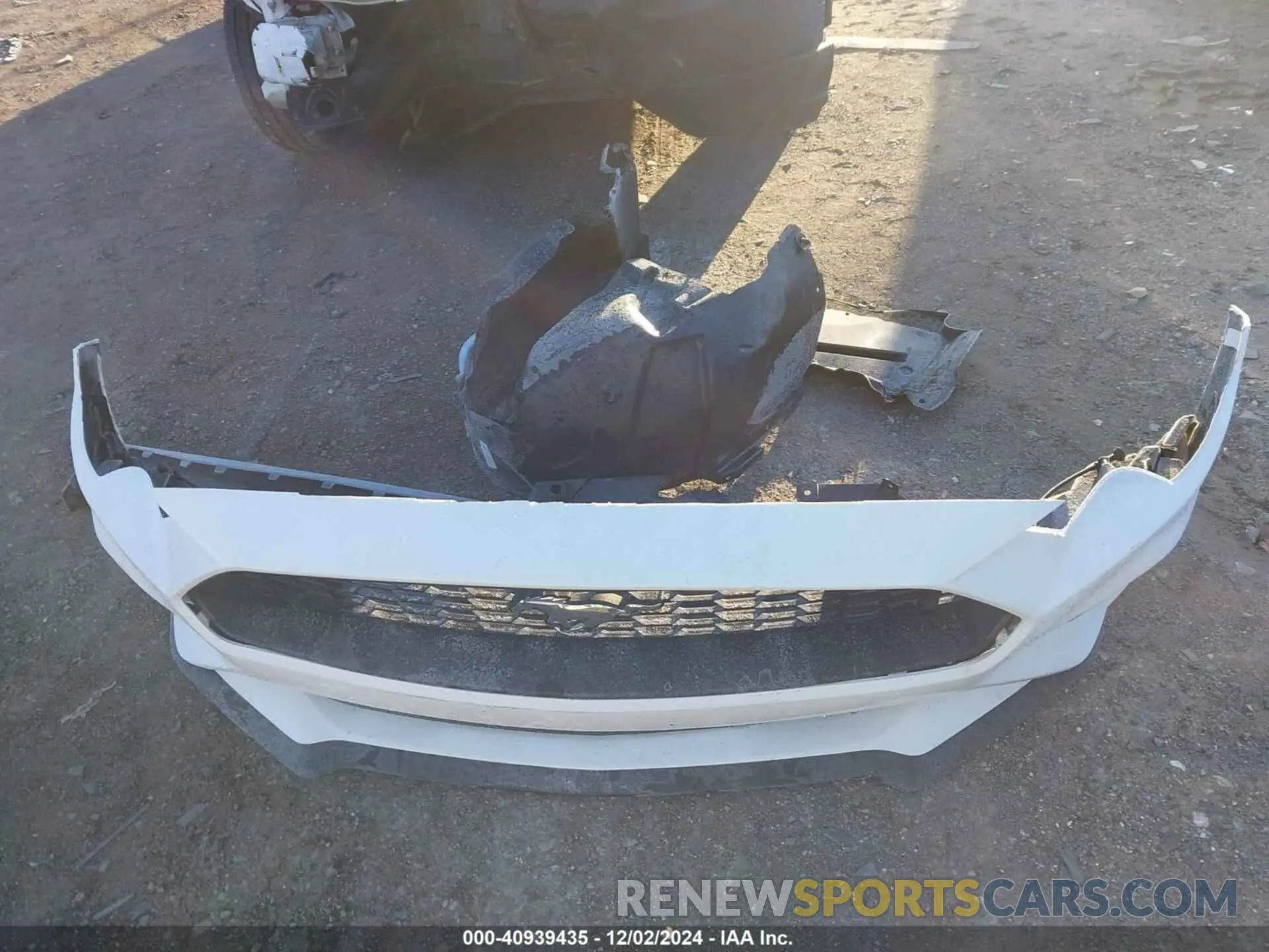 12 Photograph of a damaged car 1FATP8UH5M5122696 FORD MUSTANG 2021