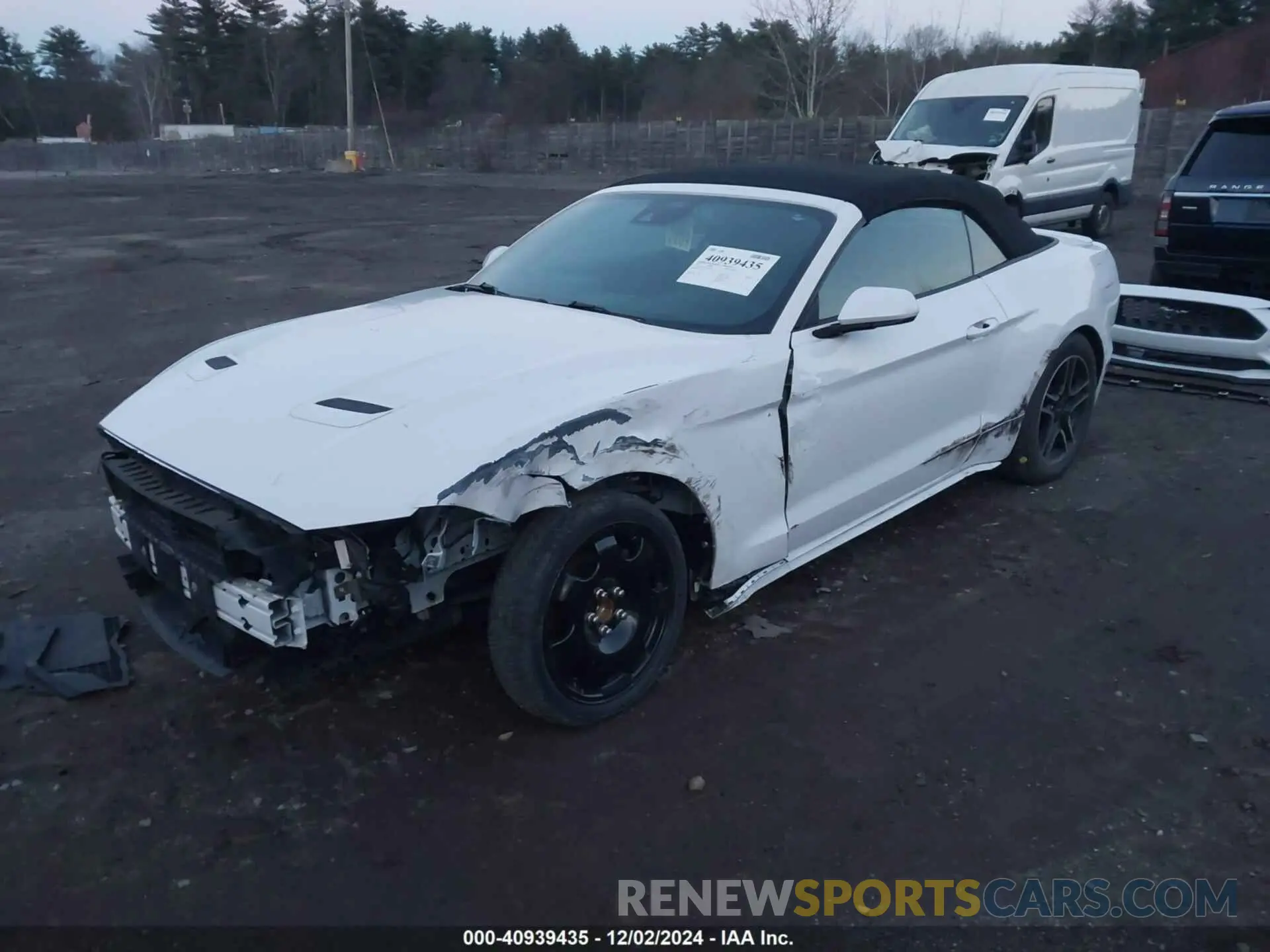 2 Photograph of a damaged car 1FATP8UH5M5122696 FORD MUSTANG 2021