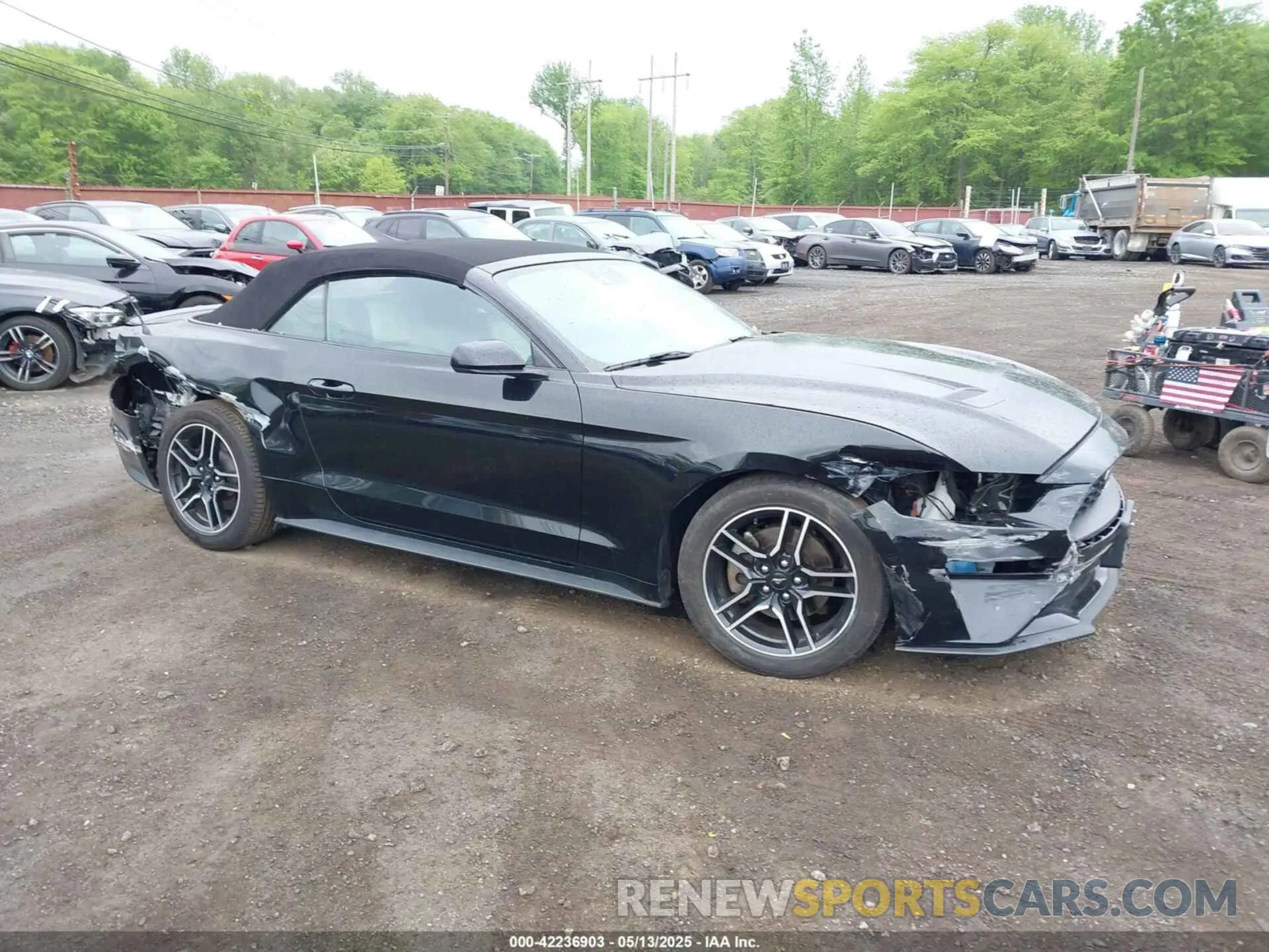 6 Photograph of a damaged car 1FATP8UH7M5122537 FORD MUSTANG 2021