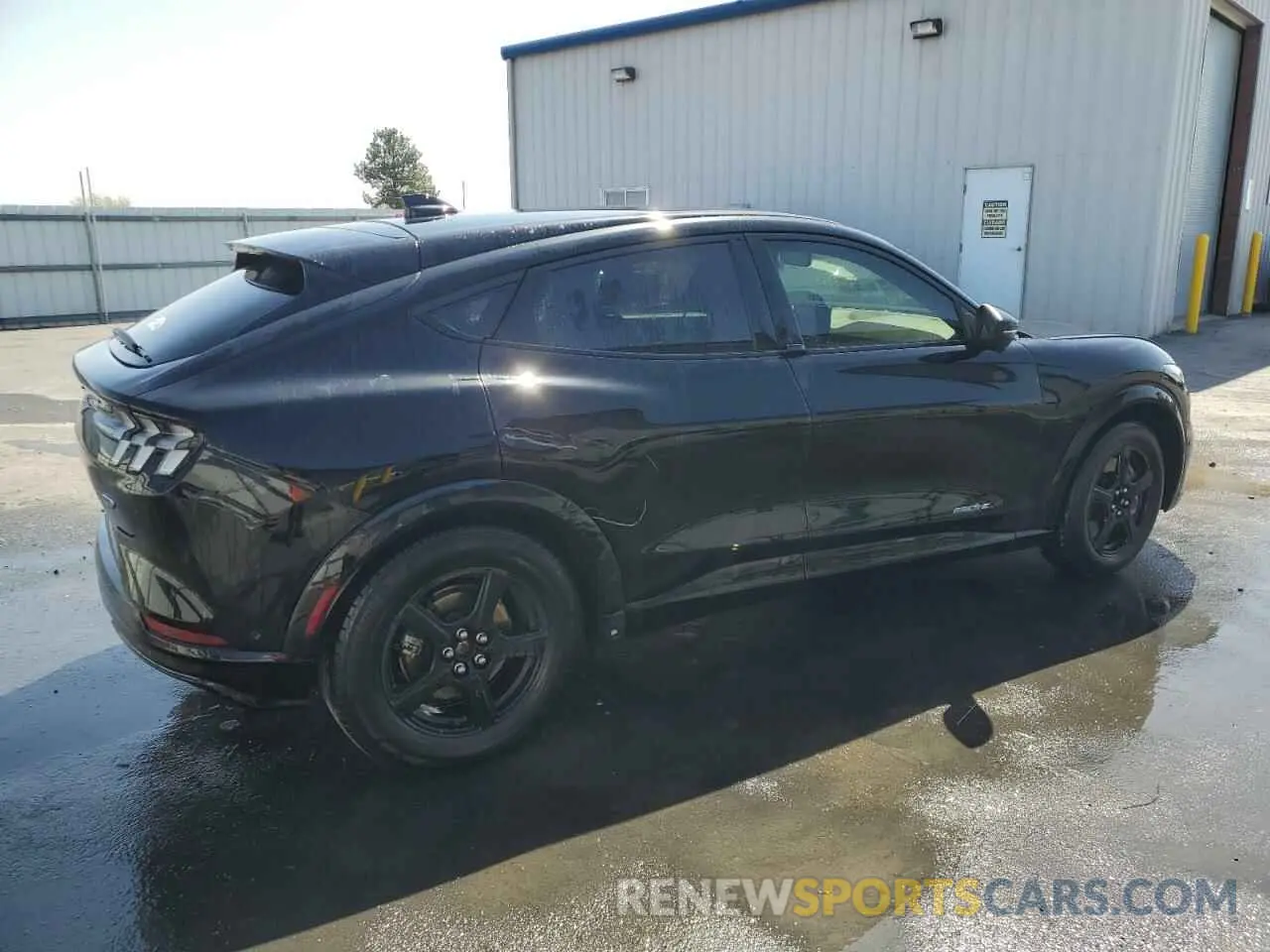 3 Photograph of a damaged car 3FMTK2R73MMA58251 FORD MUSTANG 2021