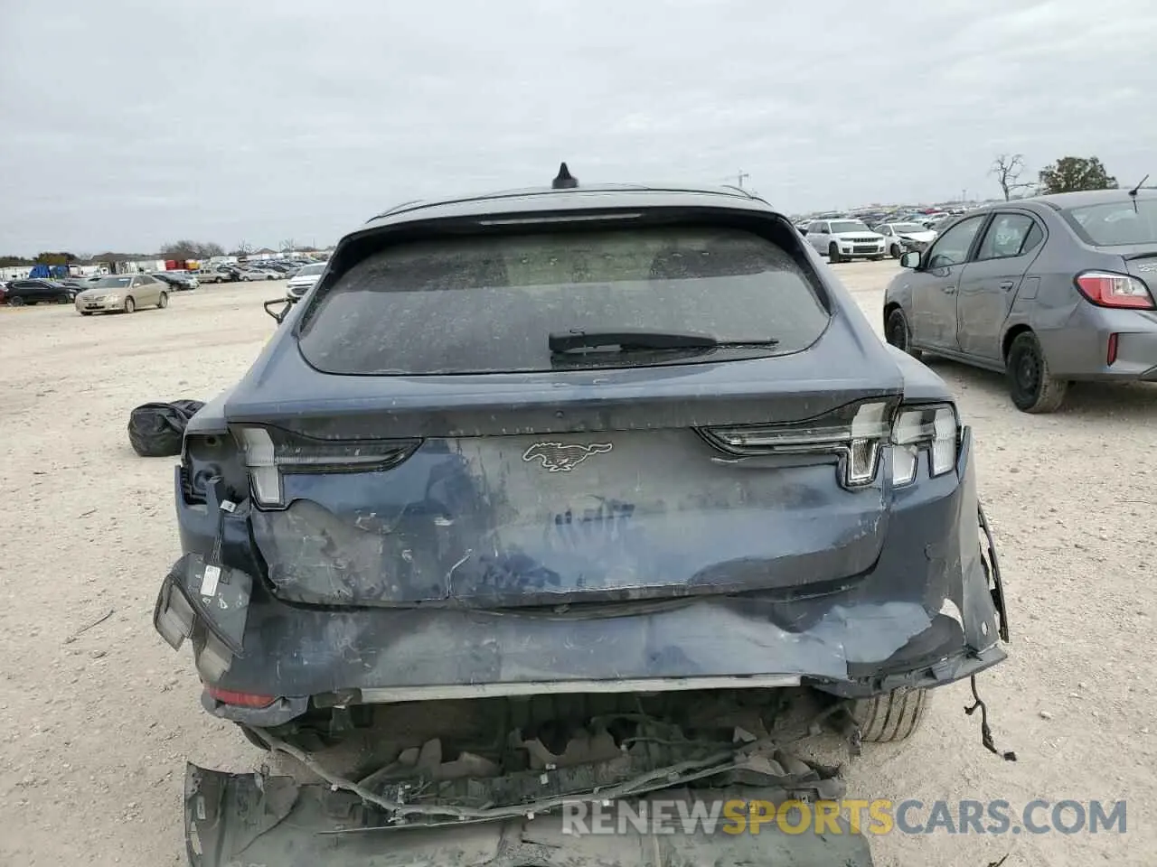 6 Photograph of a damaged car 3FMTK3R73MMA02221 FORD MUSTANG 2021
