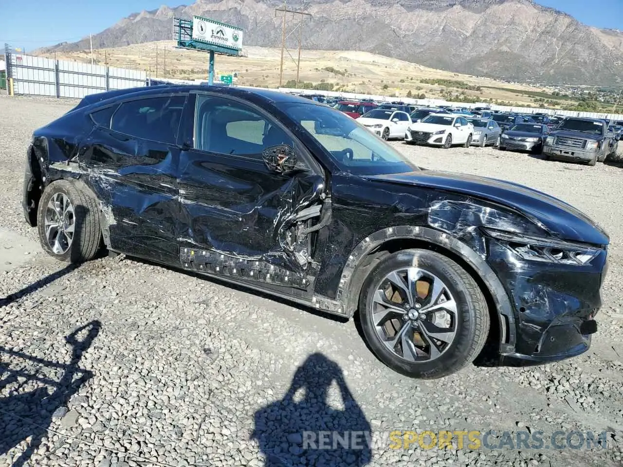 4 Photograph of a damaged car 3FMTK3SS5MMA01294 FORD MUSTANG 2021