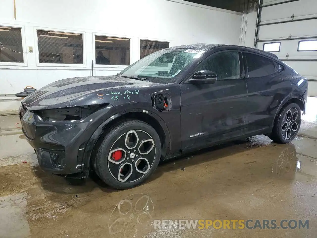 1 Photograph of a damaged car 3FMTK4SE8MME00071 FORD MUSTANG 2021