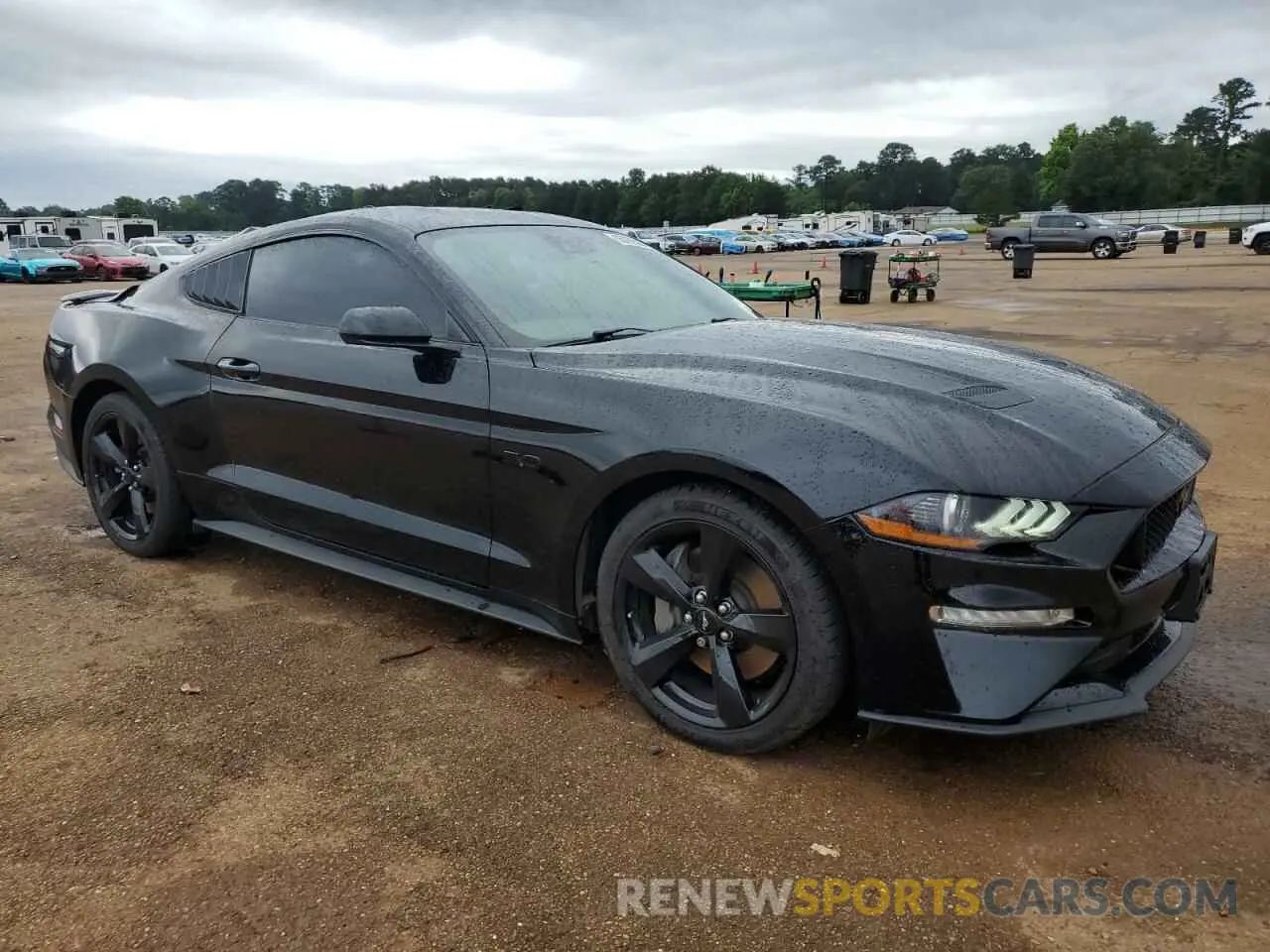 4 Photograph of a damaged car 1FA6P8CF1N5142135 FORD MUSTANG 2022