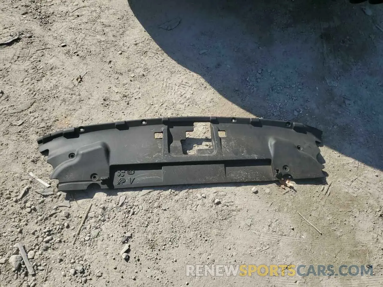 12 Photograph of a damaged car 1FA6P8CF3N5134313 FORD MUSTANG 2022