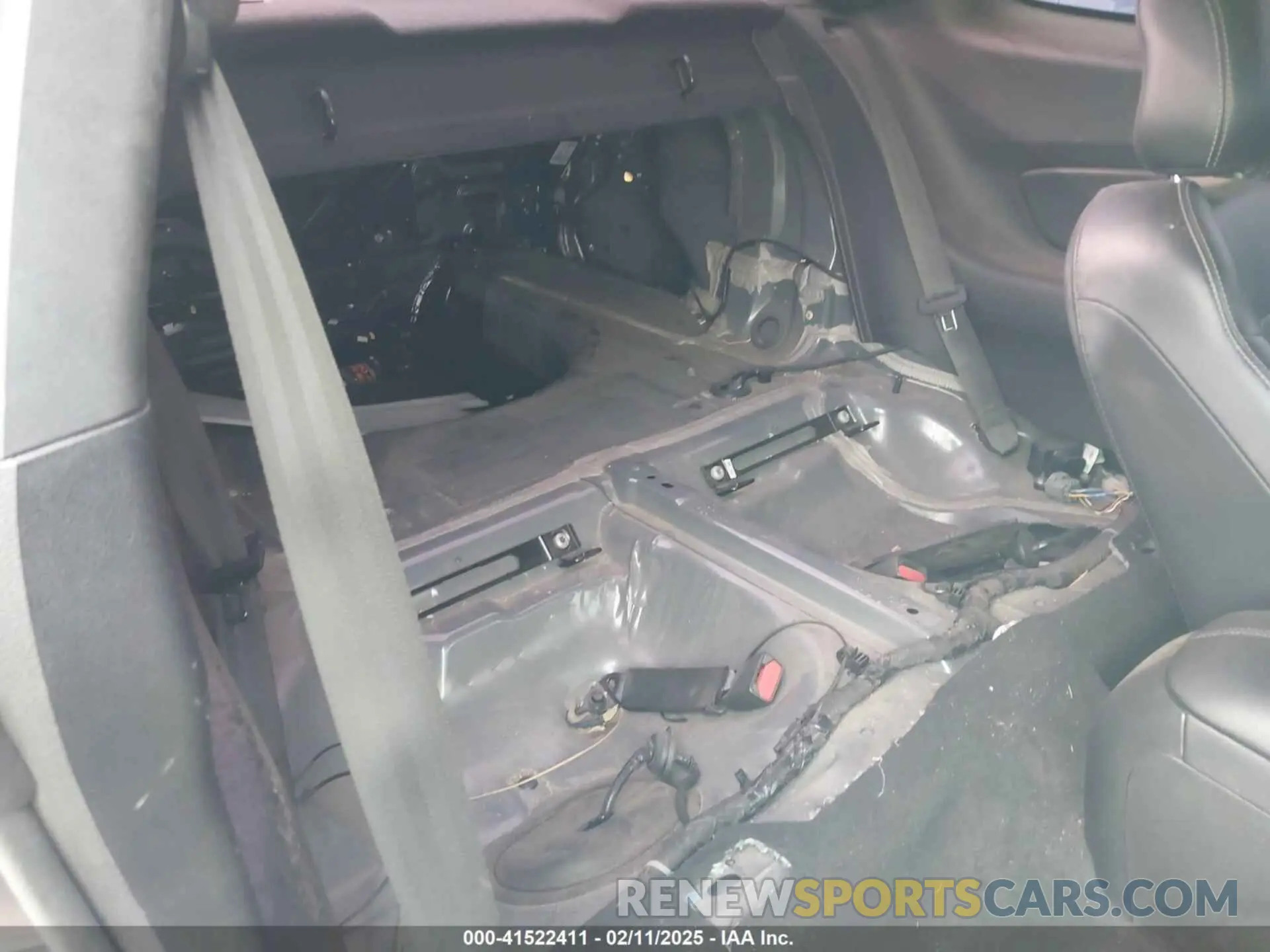 8 Photograph of a damaged car 1FA6P8CF6N5122947 FORD MUSTANG 2022