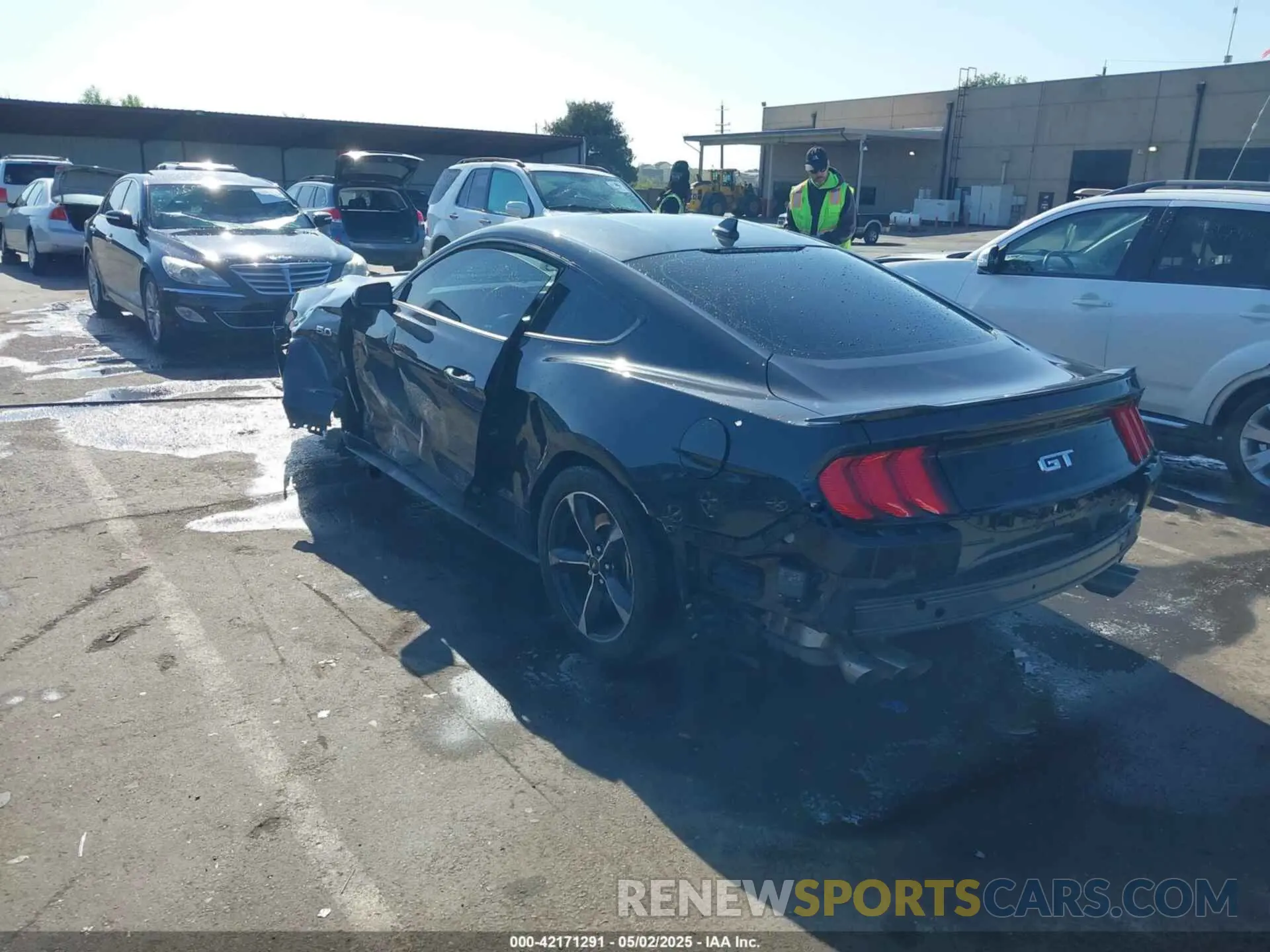 3 Photograph of a damaged car 1FA6P8CF6N5135181 FORD MUSTANG 2022