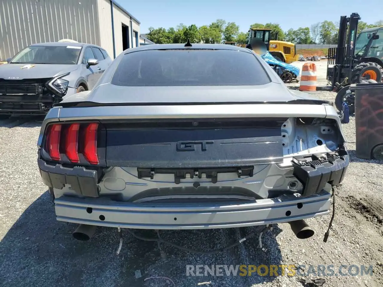 6 Photograph of a damaged car 1FA6P8CF6N5141465 FORD MUSTANG 2022
