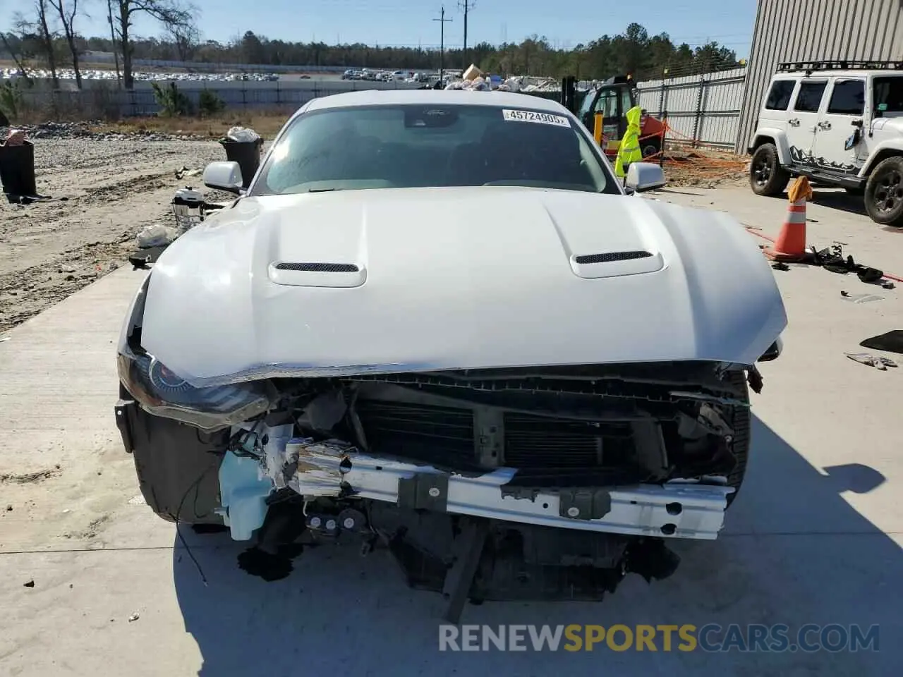 5 Photograph of a damaged car 1FA6P8CF8N5141337 FORD MUSTANG 2022