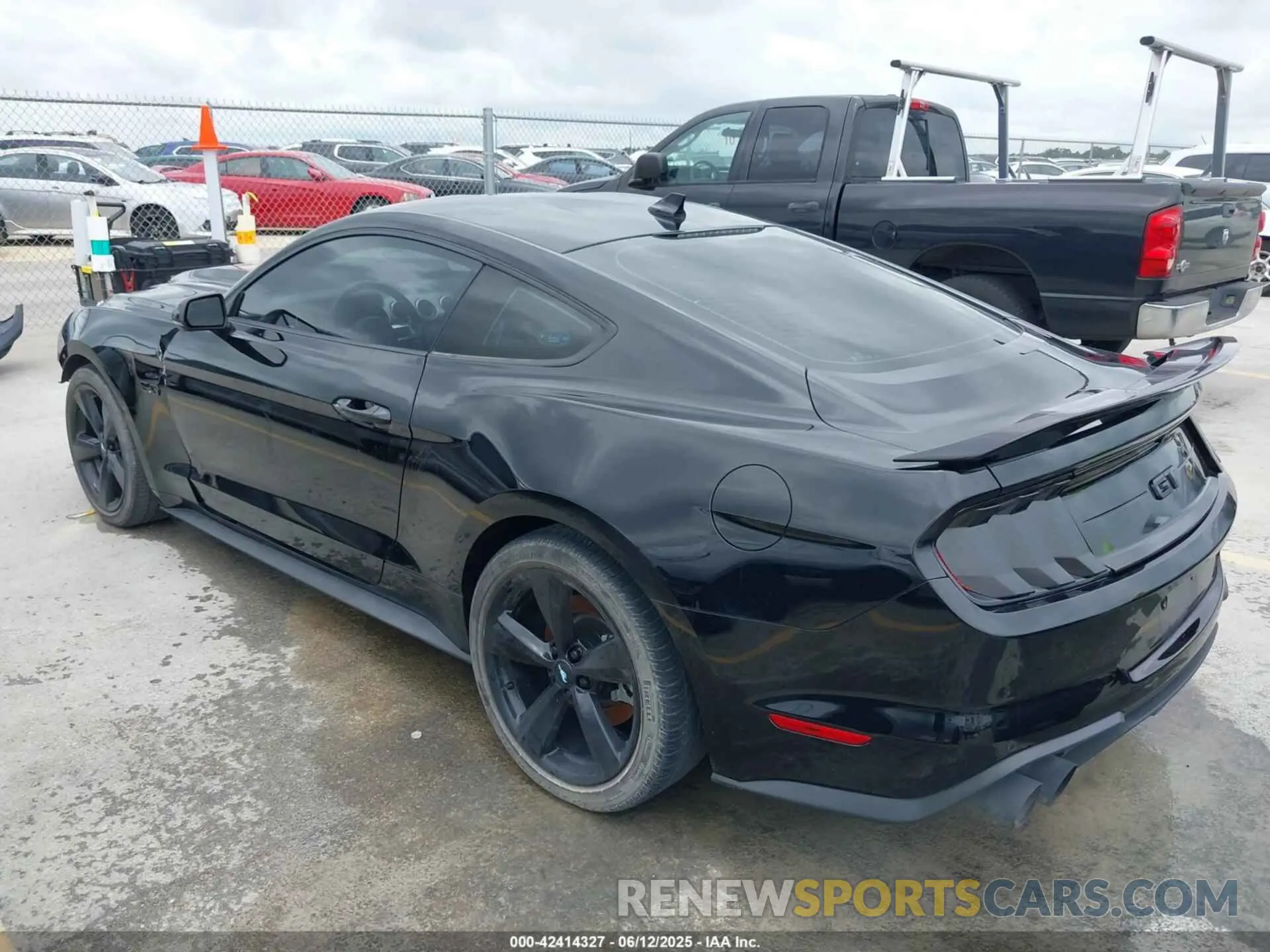 3 Photograph of a damaged car 1FA6P8CF8N5148045 FORD MUSTANG 2022